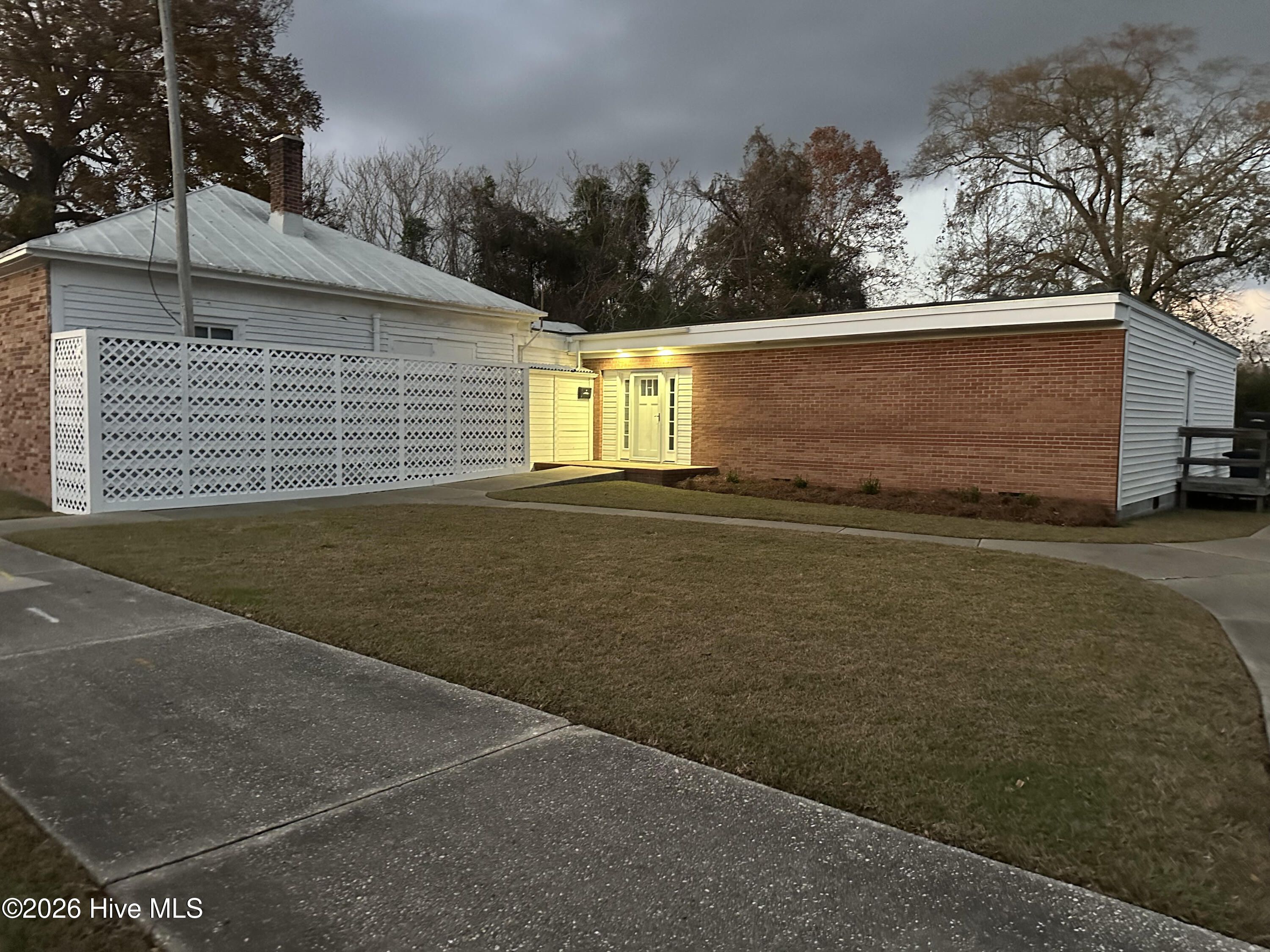 211 N Market Street, Washington, NC, 27889