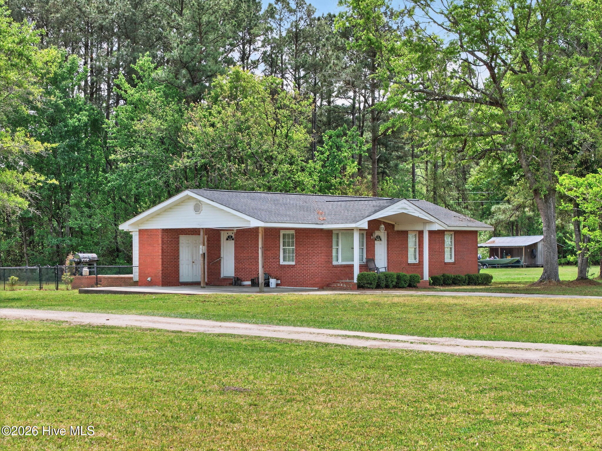 100565491 | Photo 30