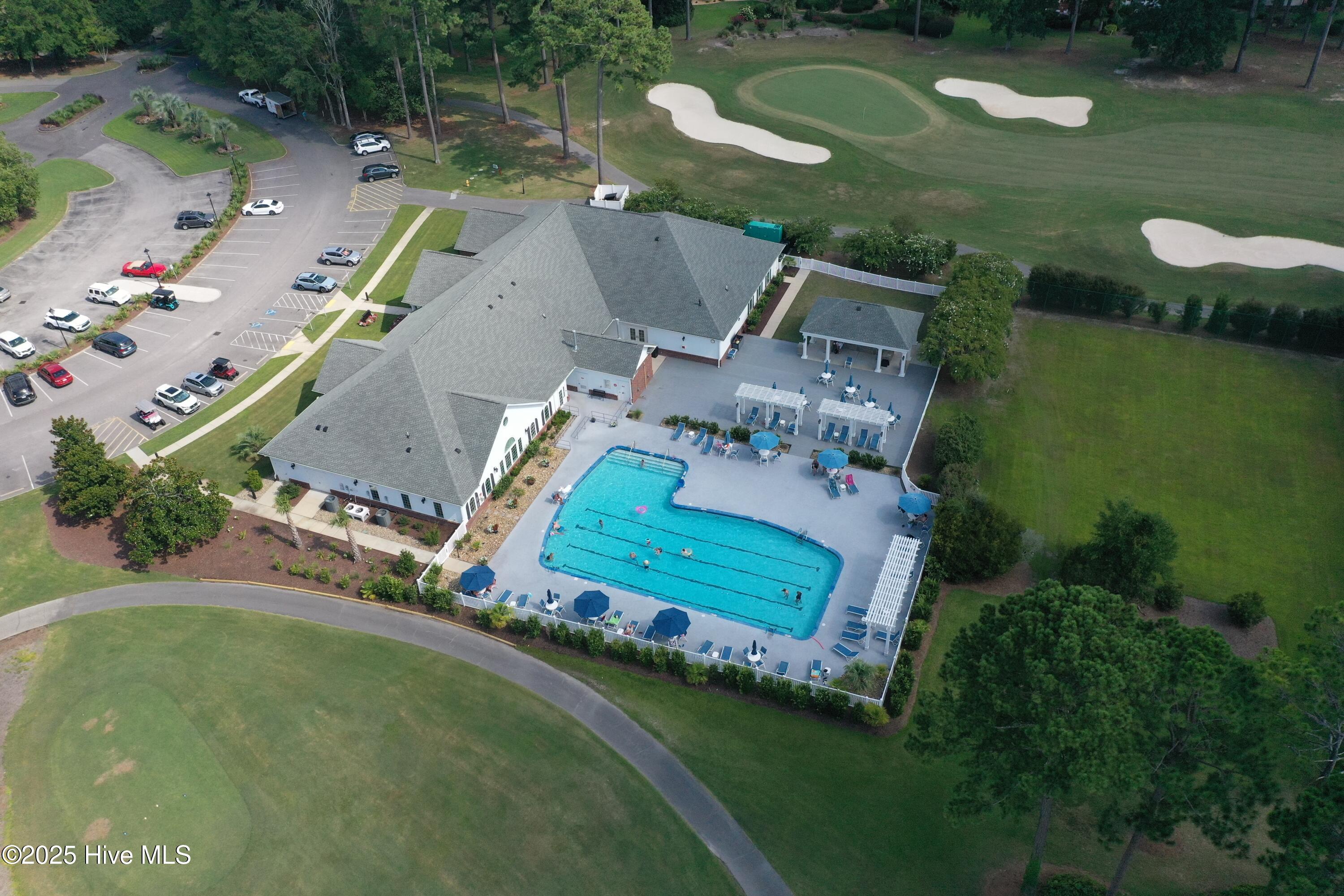 100520580 | Photo 21