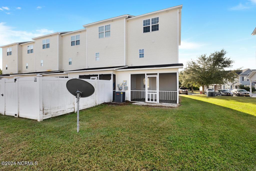 100560124 | Photo 20