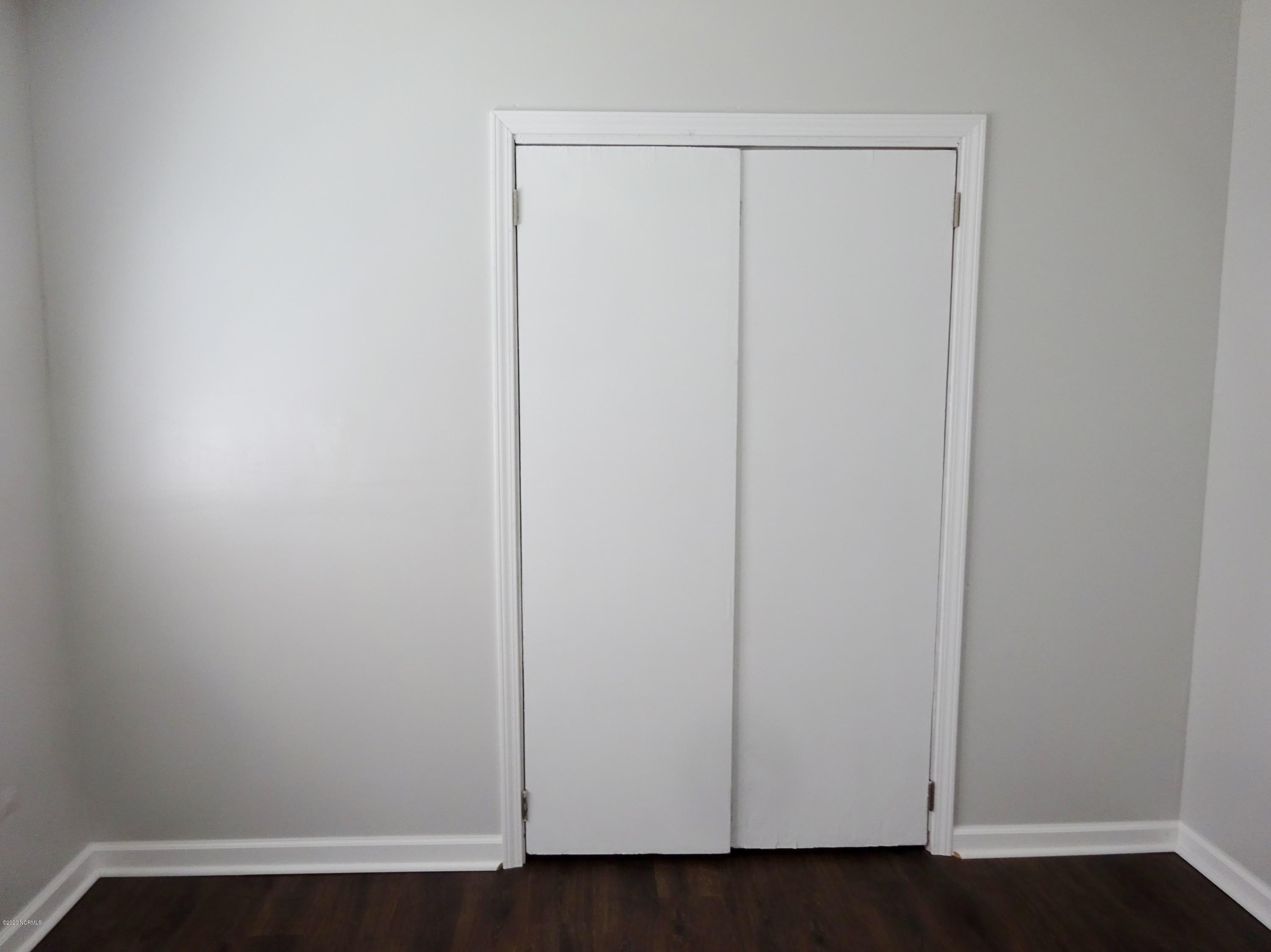 100558565 | Photo 19