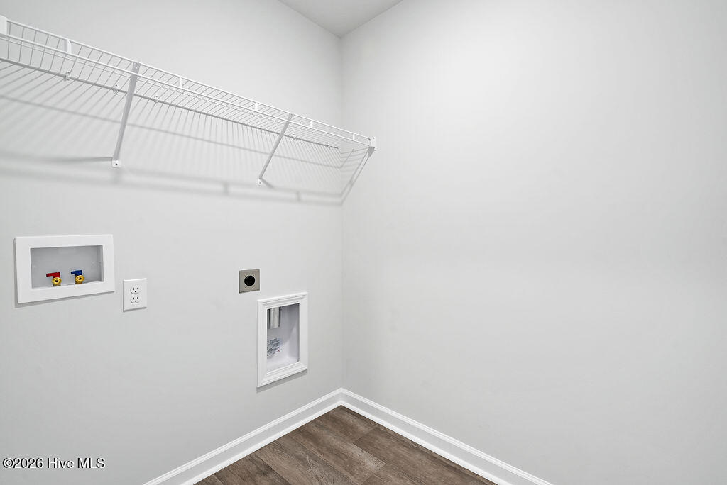 100552923 | Photo 26