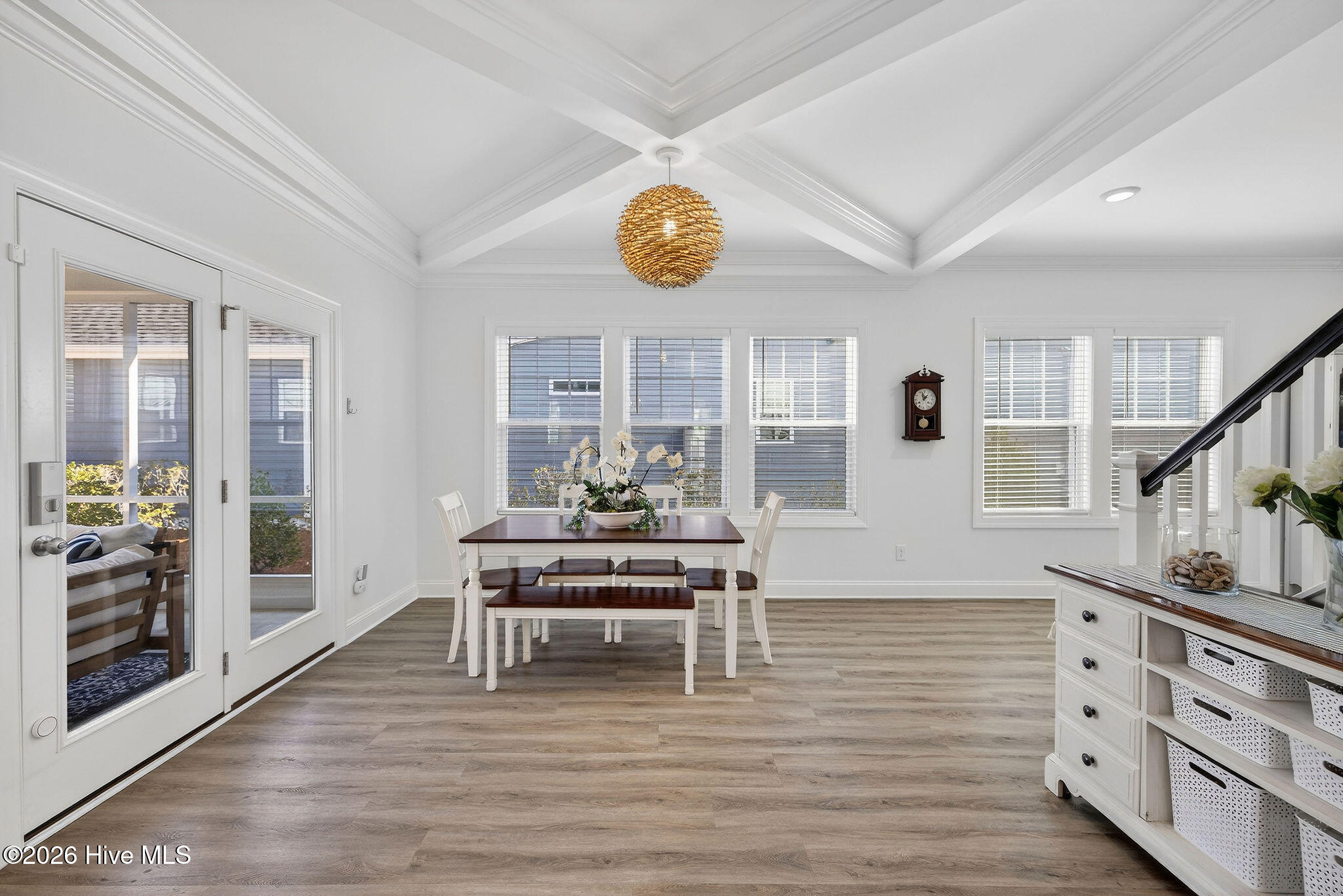 100554120 | Photo 10