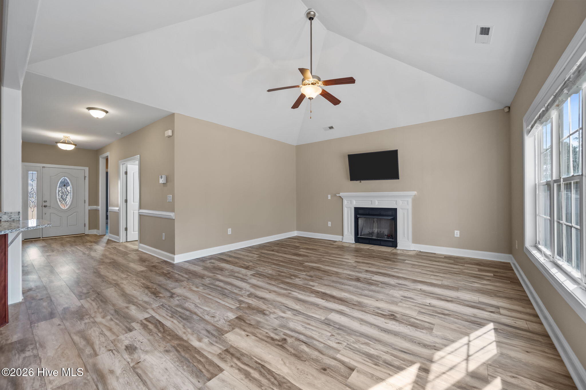 229 Wedgefield Circle, Maple Hill, NC 28454 – photo 16: 33-web-or-mls-_RAD2307