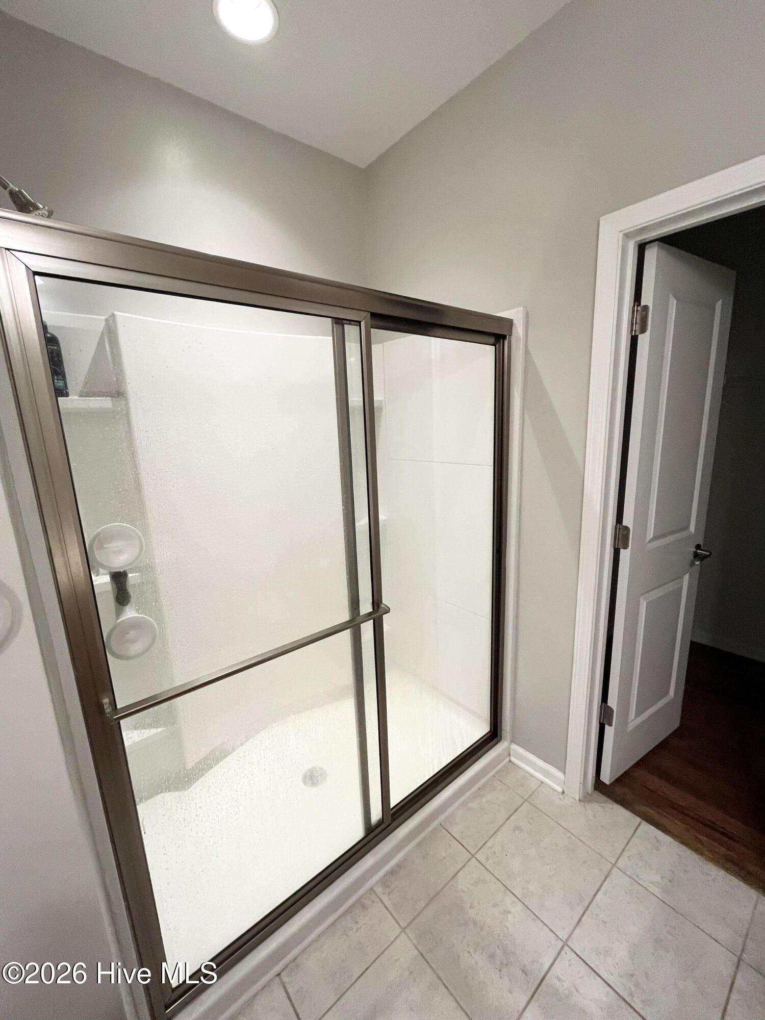 100564936 | Photo 13