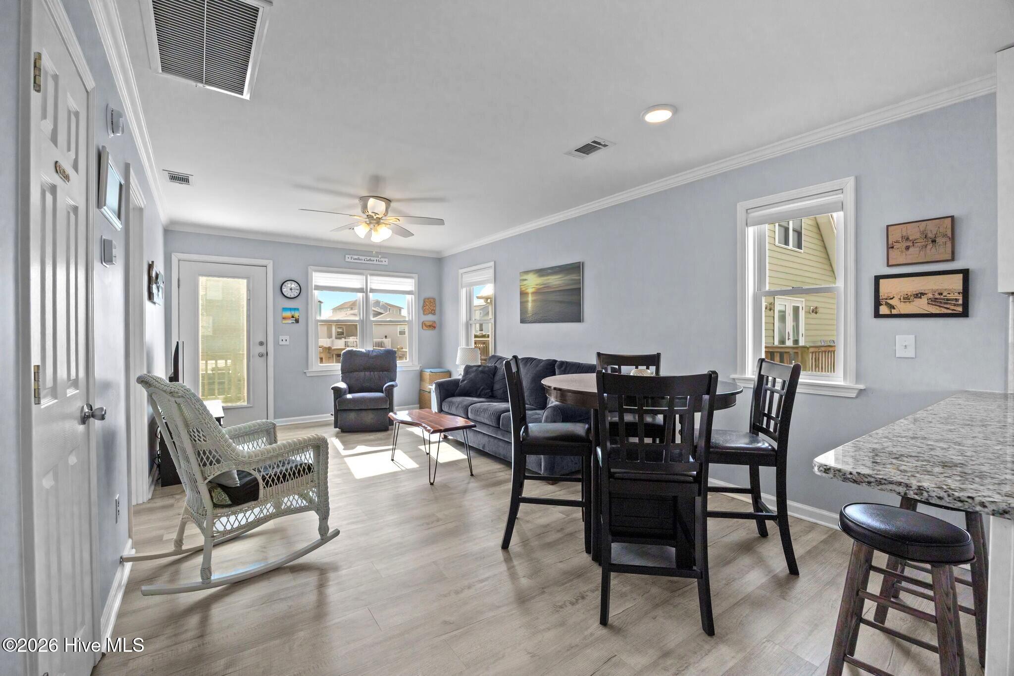 100547395 | Photo 10