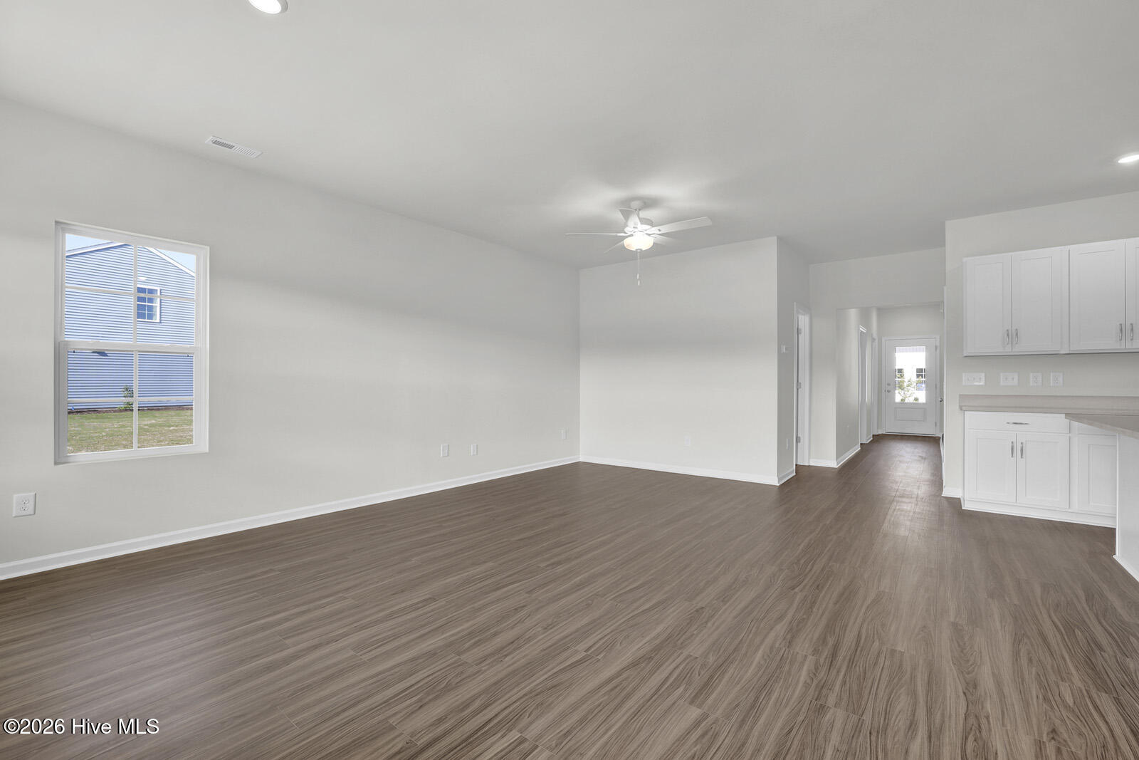 100550111 | Photo 10