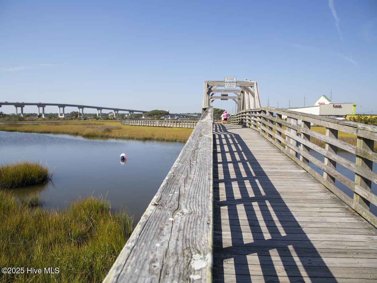 100512598 | Photo 44