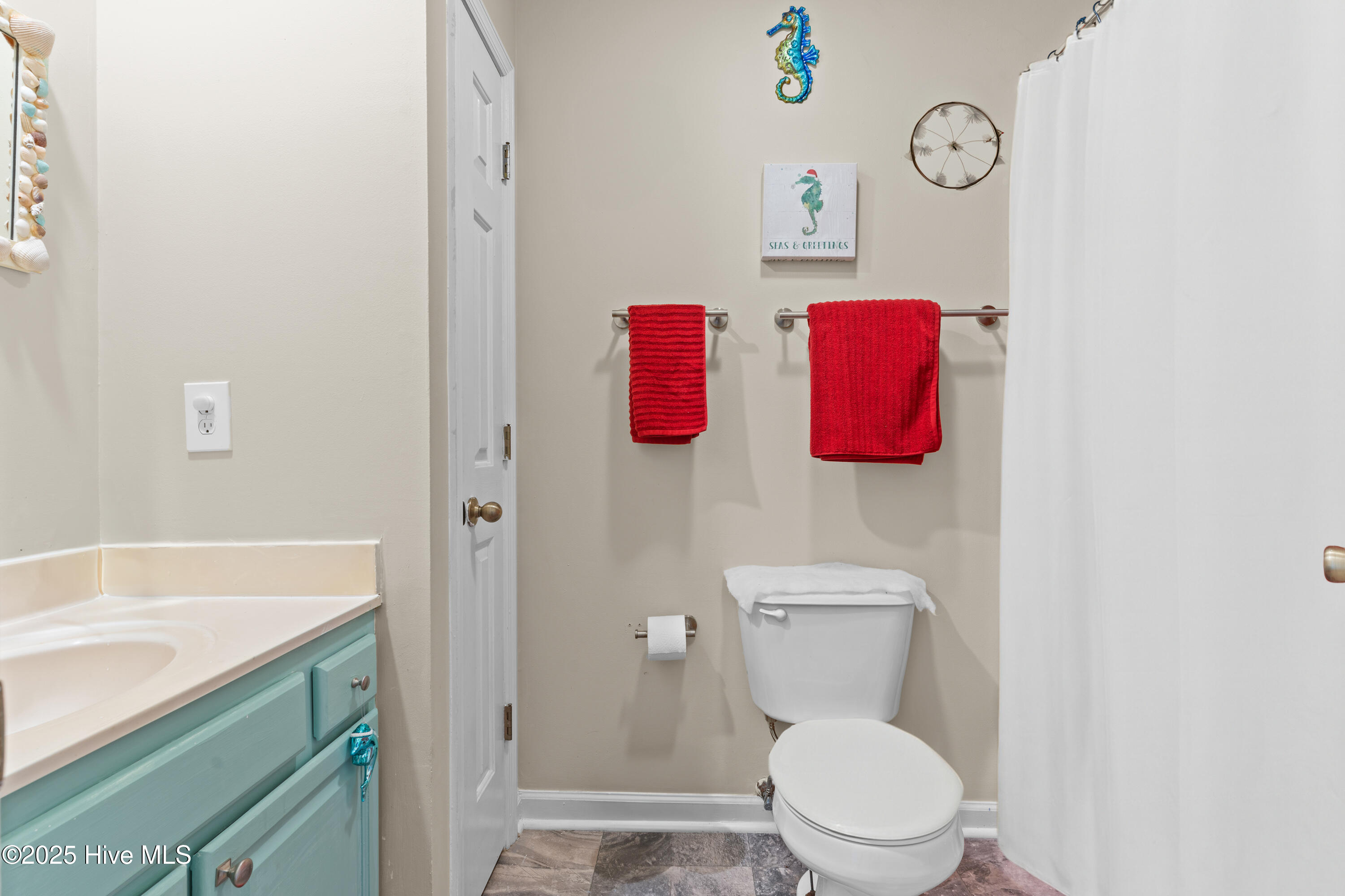 100545558 | Photo 18