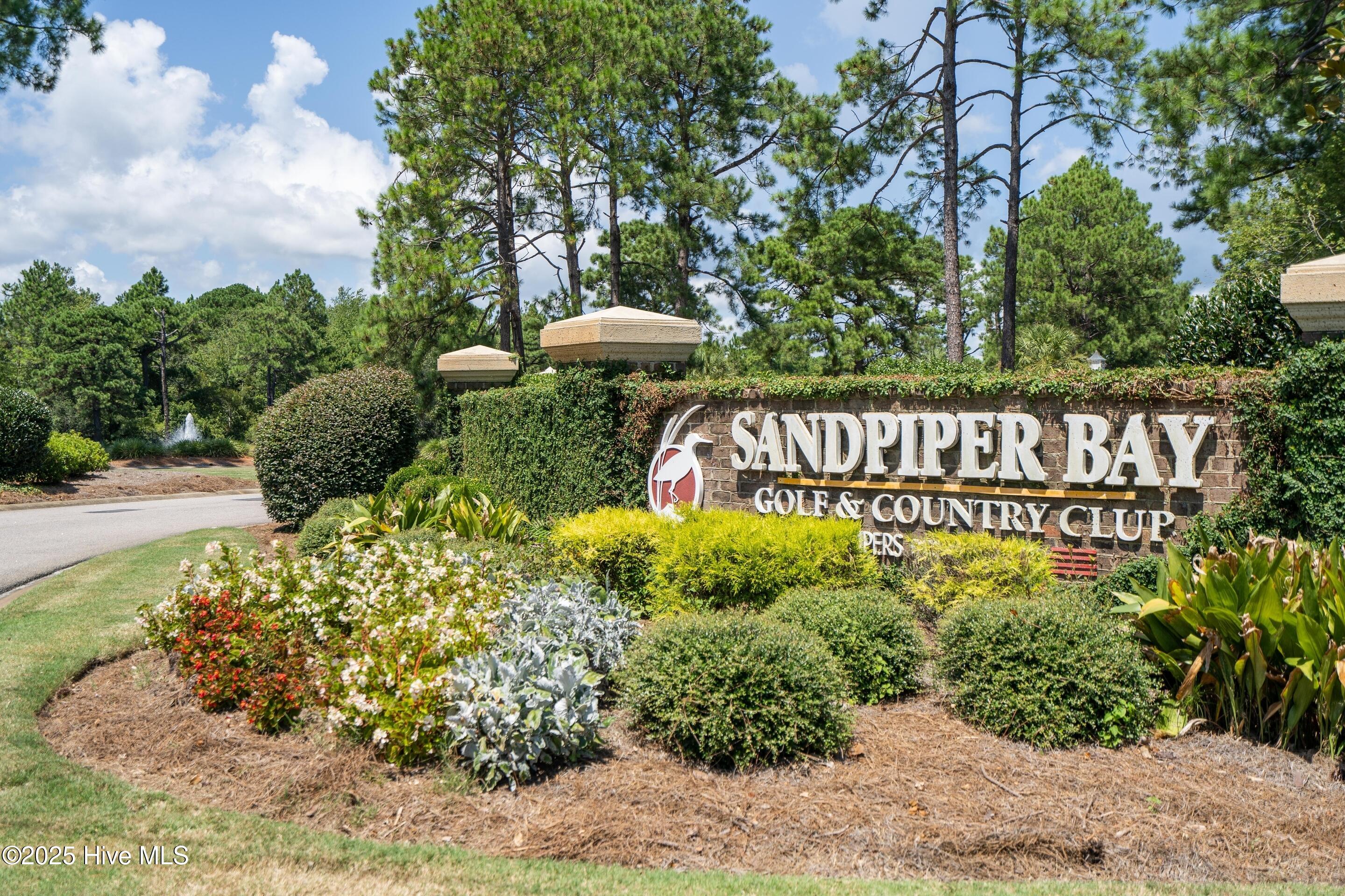 100542567 | Photo 83