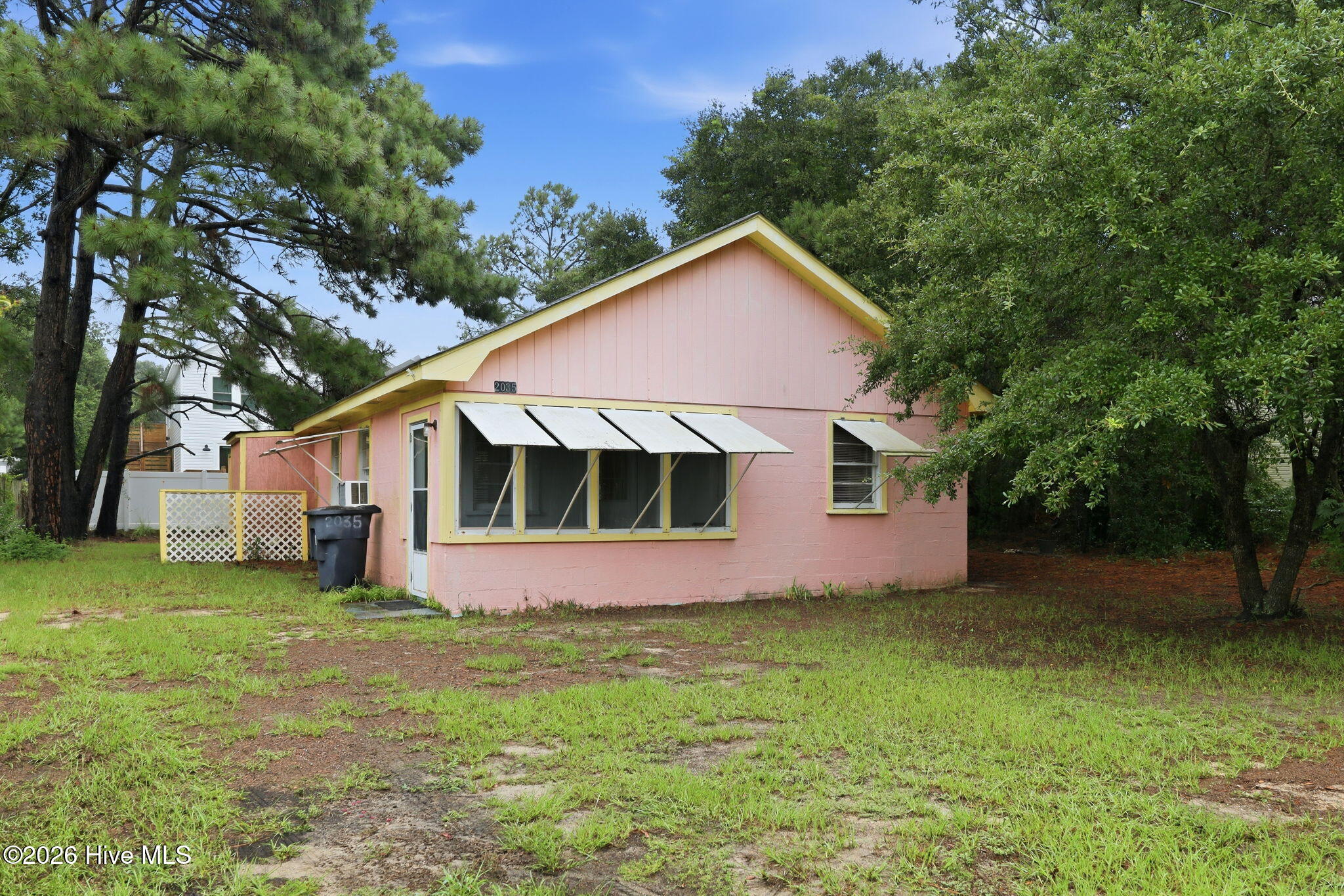 1st image of 2035 Smithfield St, Kill Devil Hills, NC 27948 | MLS# 100592944