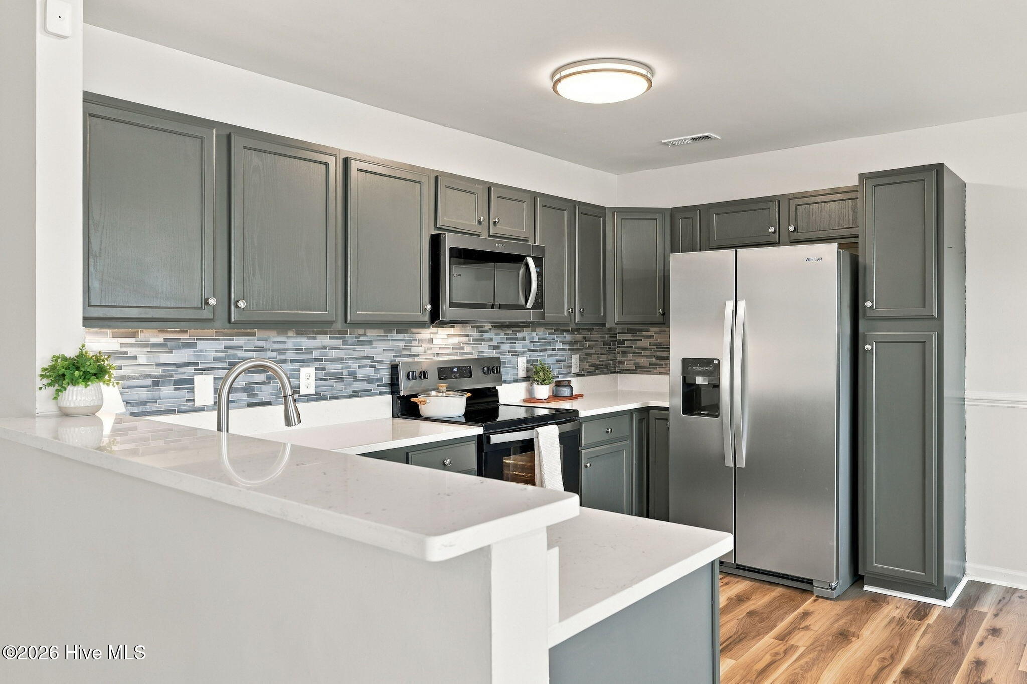 Photo 4 of Single family home for sale at 221 Cherry Blossom Dr, Richlands, NC 28574 | MLS# 100608949 | Listing updated on 2026-10-08