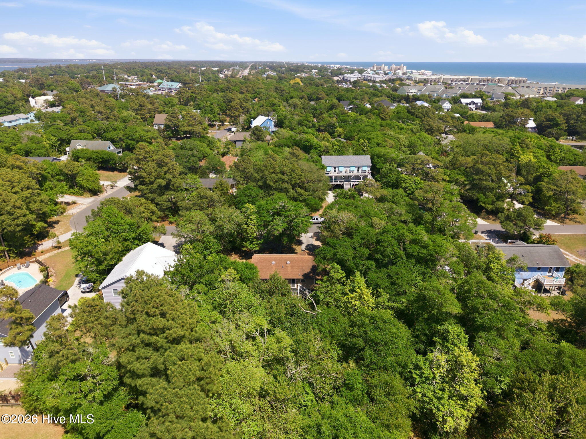 100569426 | Photo 12