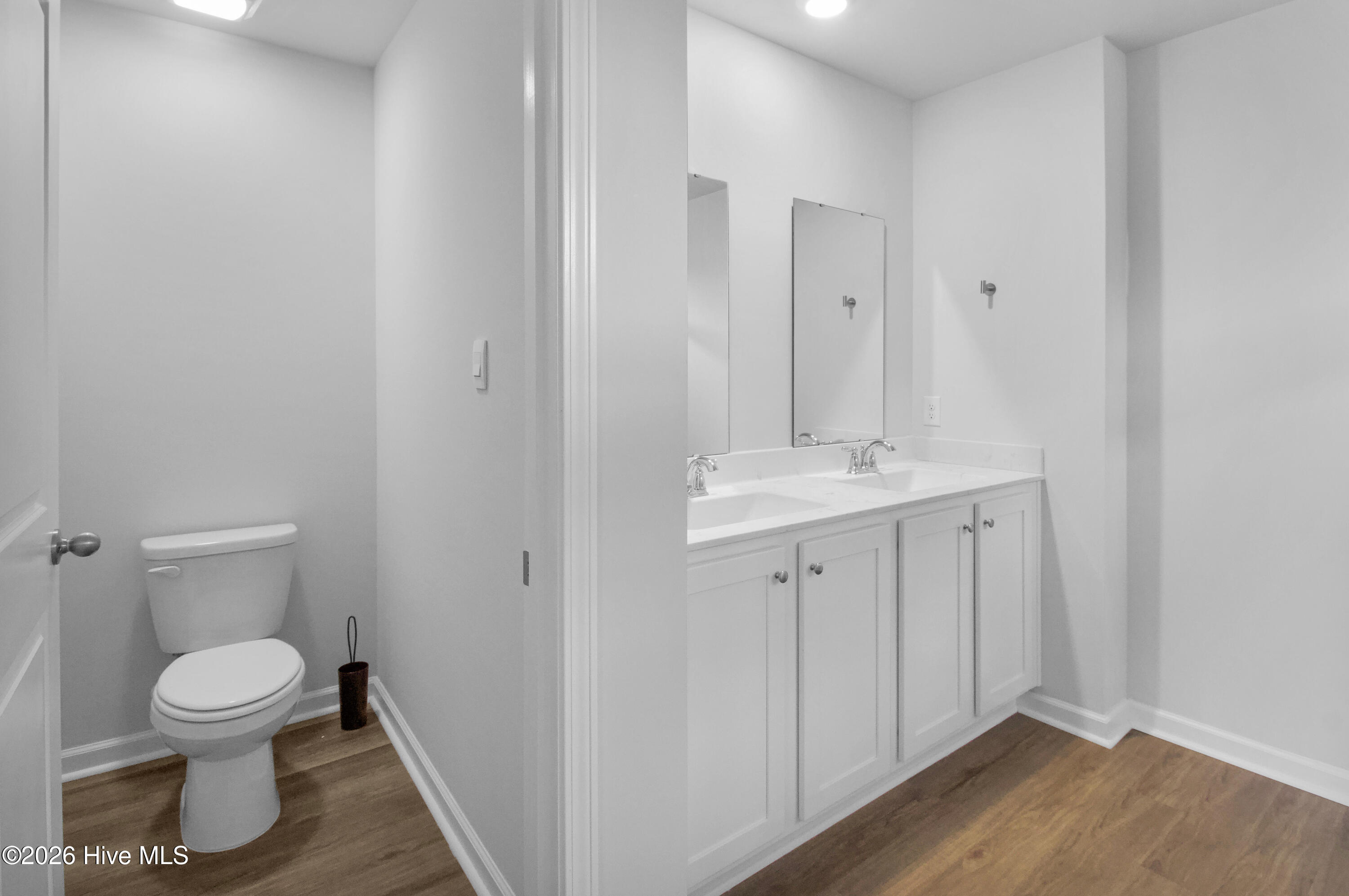 100544791 | Photo 12