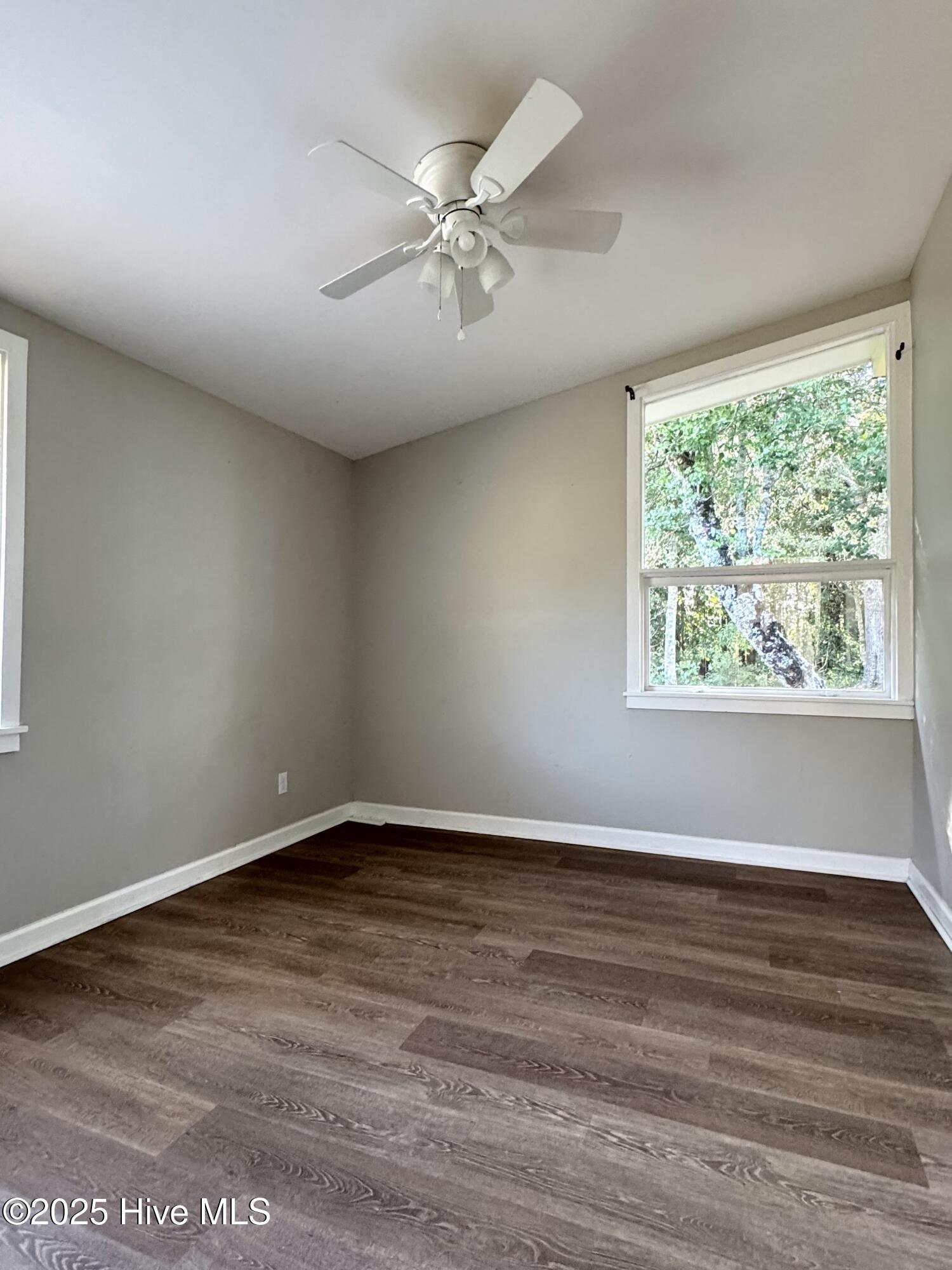 100544831 | Photo 22