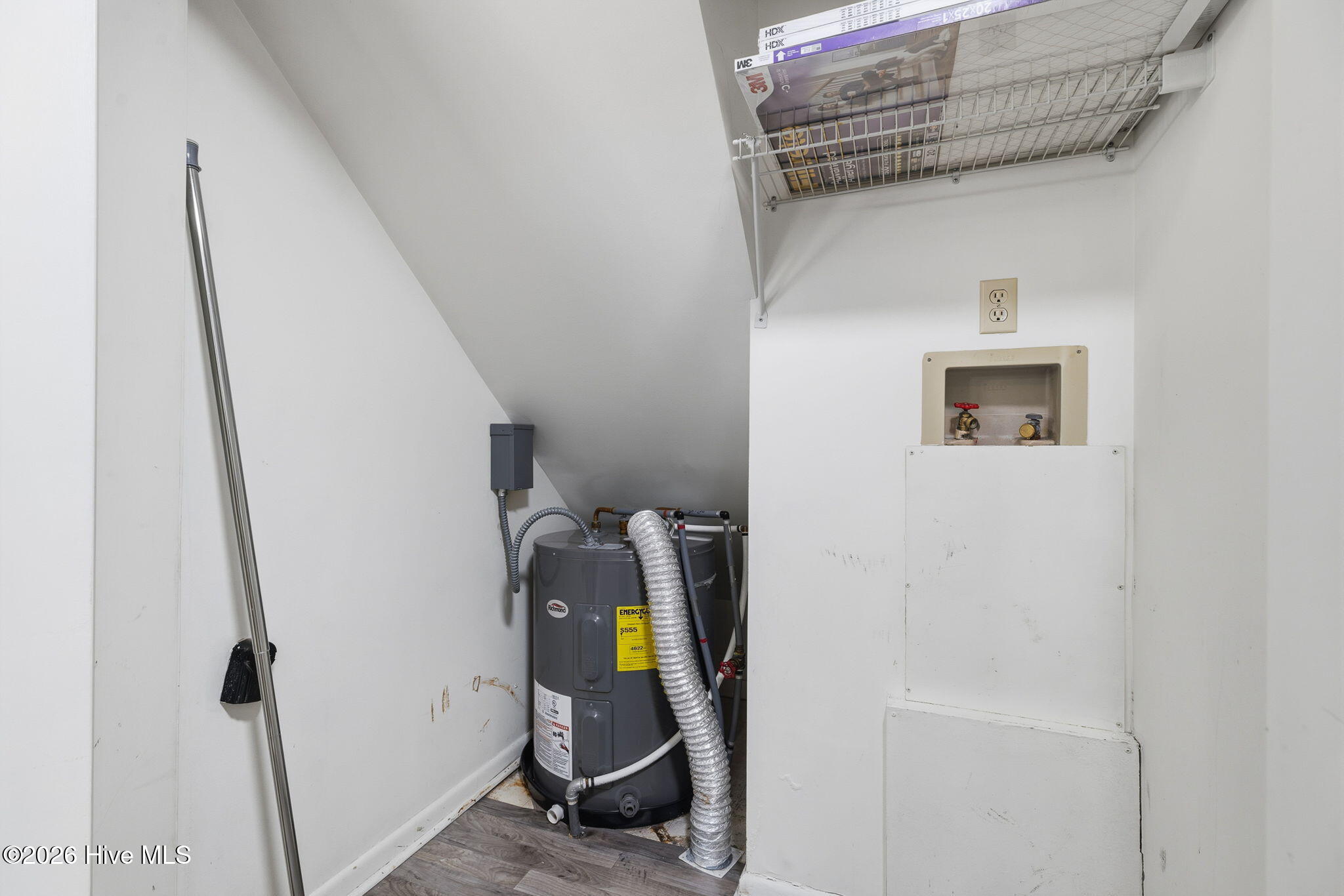 100554589 | Photo 31