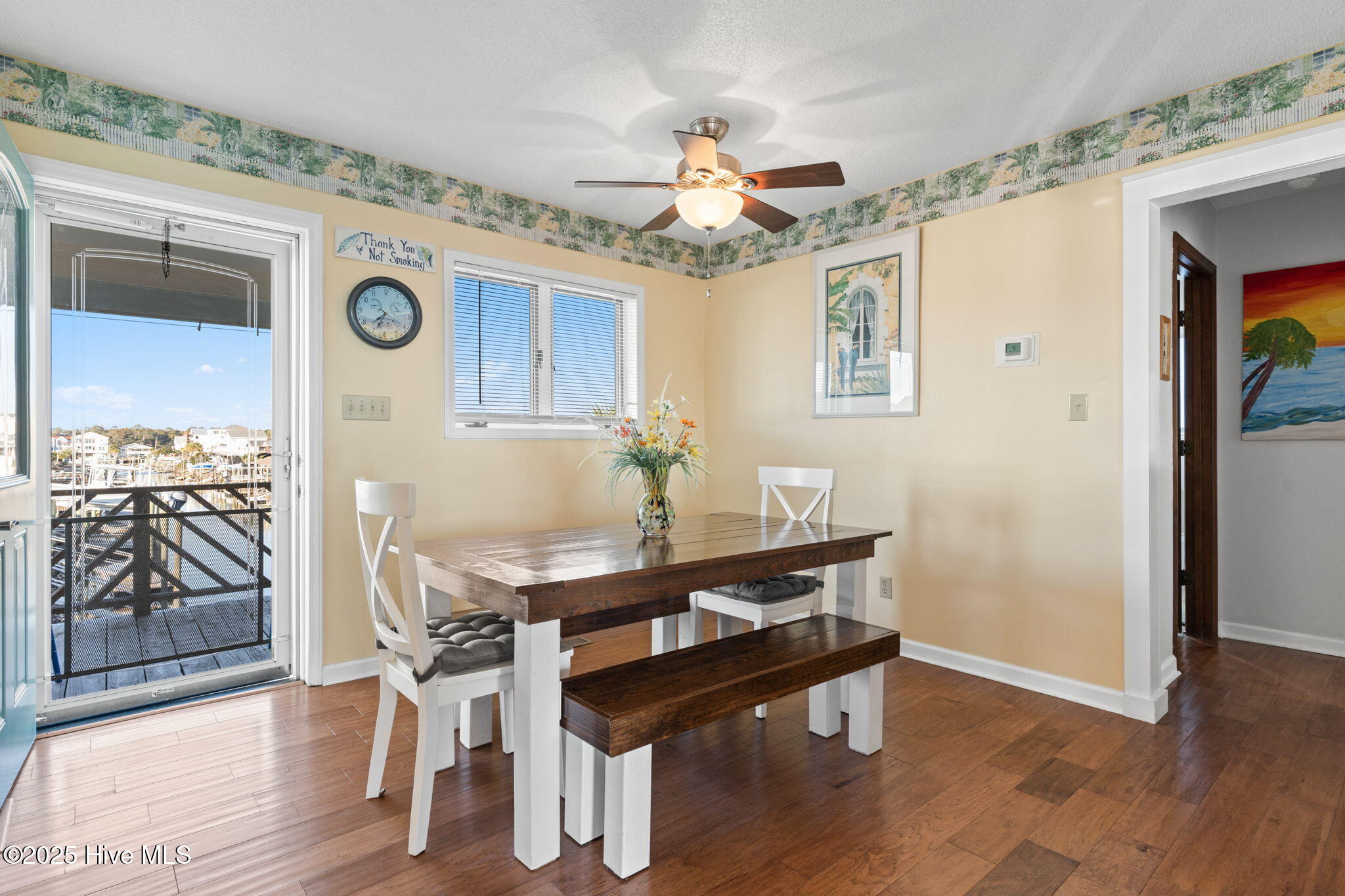 100540487 | Photo 39