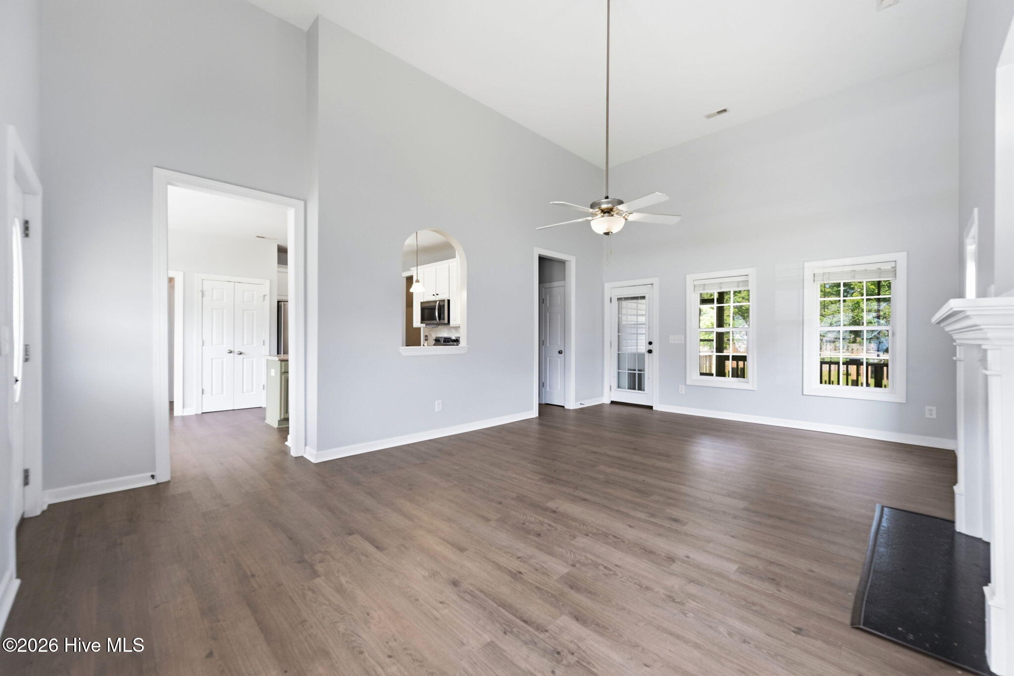 204 Wedgefield Circle,Maple Hill