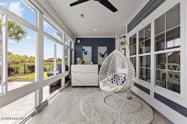 100566172 | Photo 37