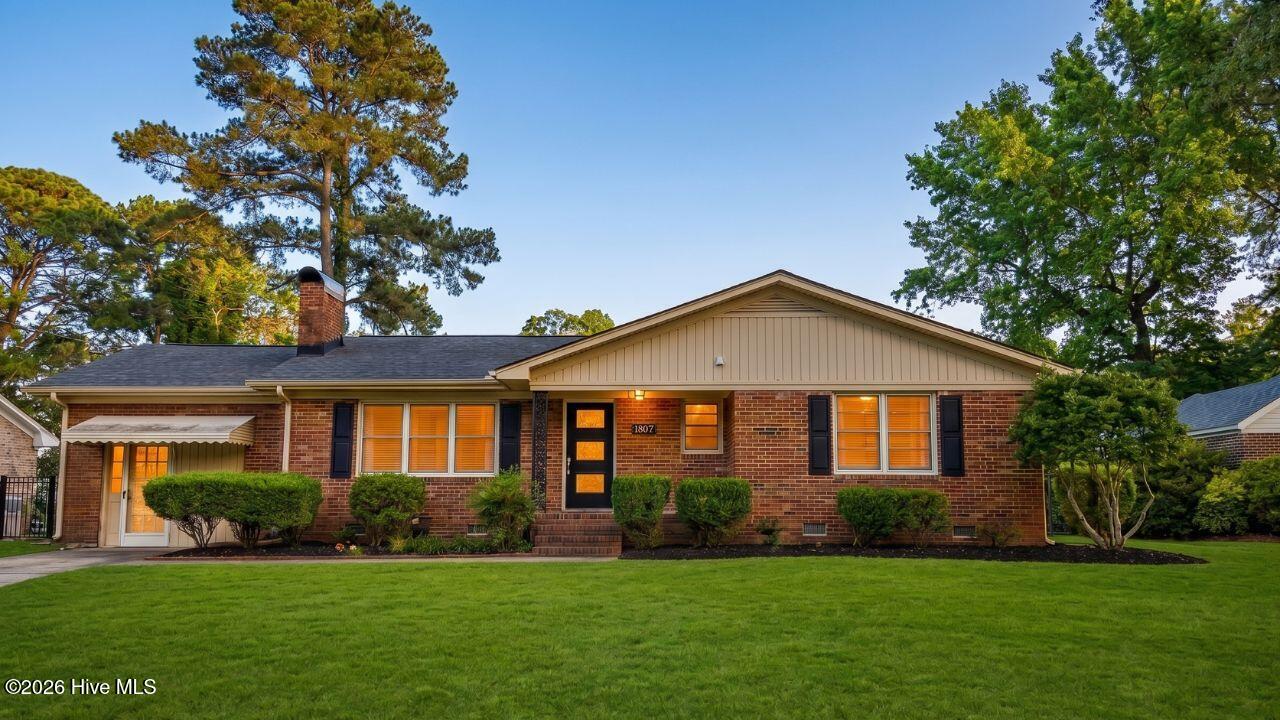 Exterior photo of 1807 Sulgrave Road, Greenville, NC 27858. MLS: 100581528