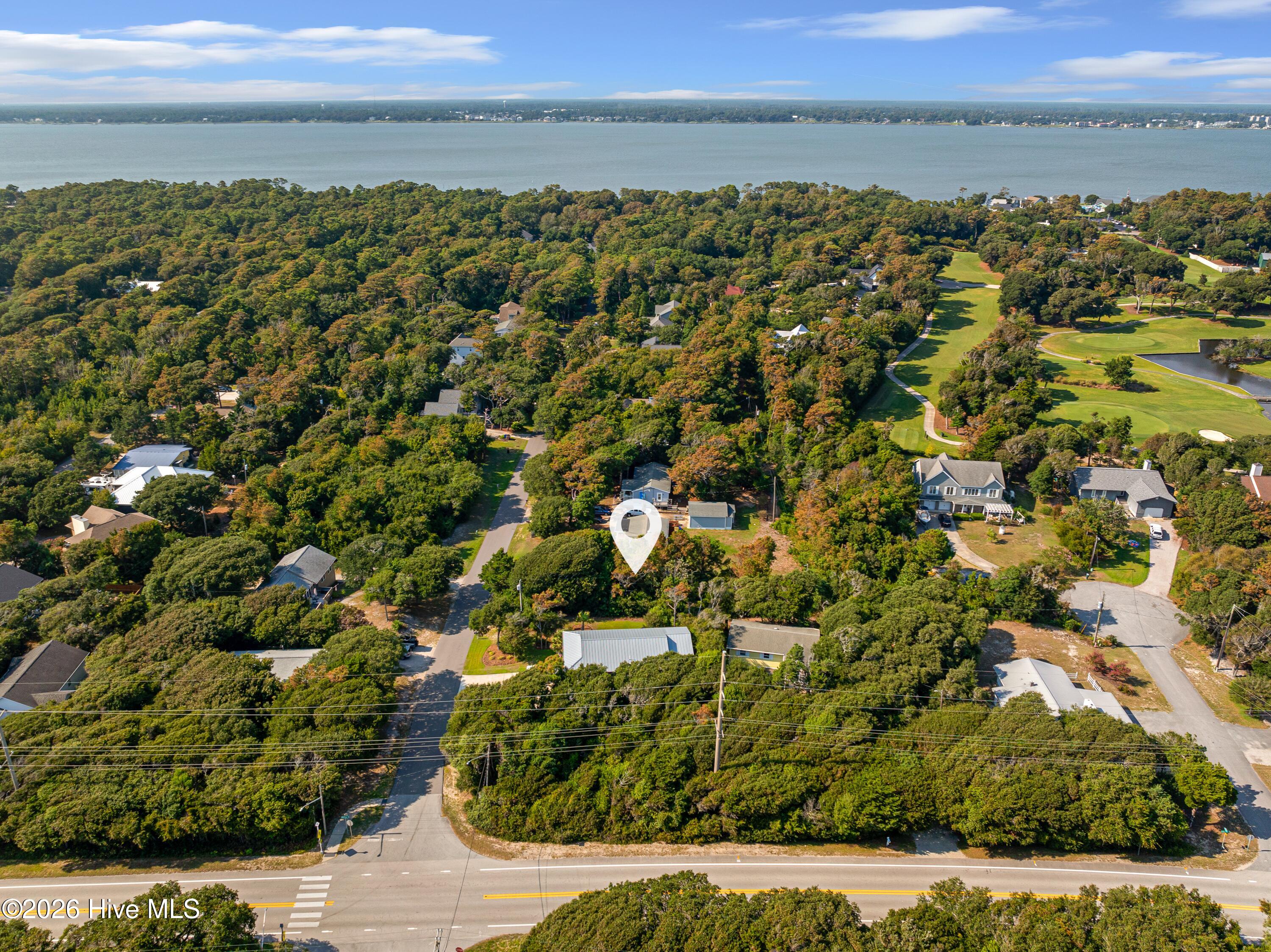 104 Juniper Road,Pine Knoll Shores