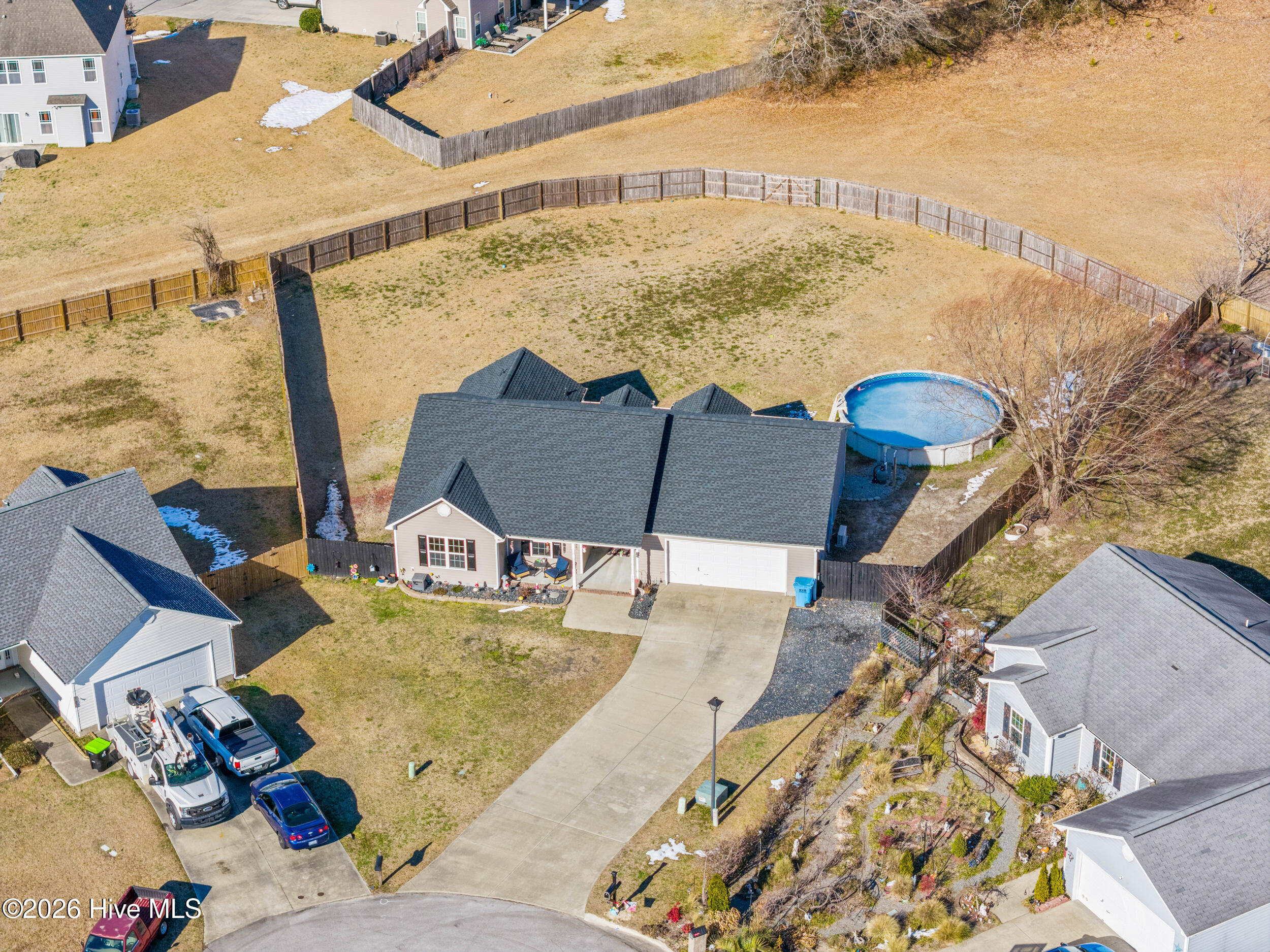 100554135 | Photo 41