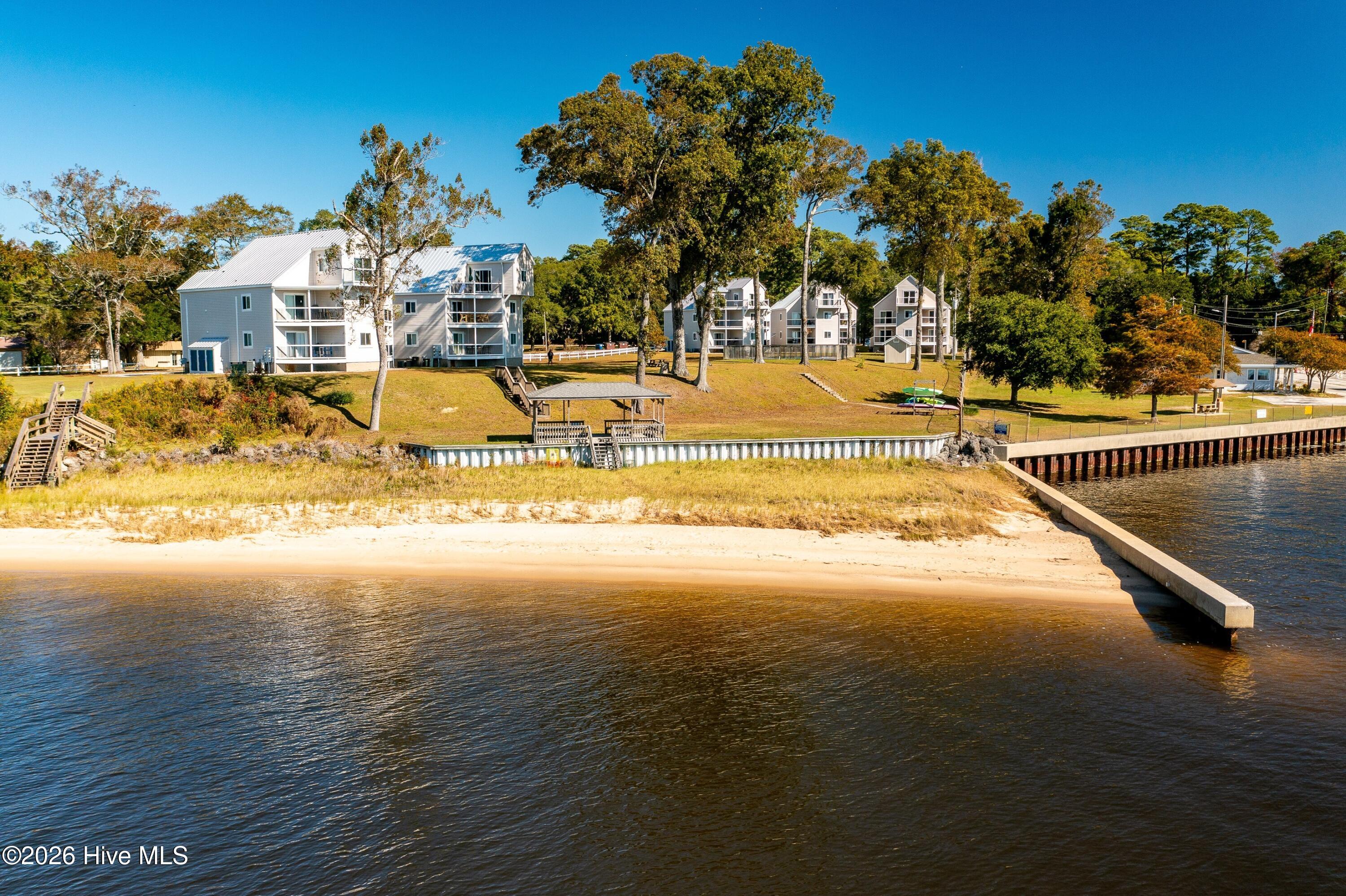 89 Country Club Drive Apt H2,Minnesott Beach