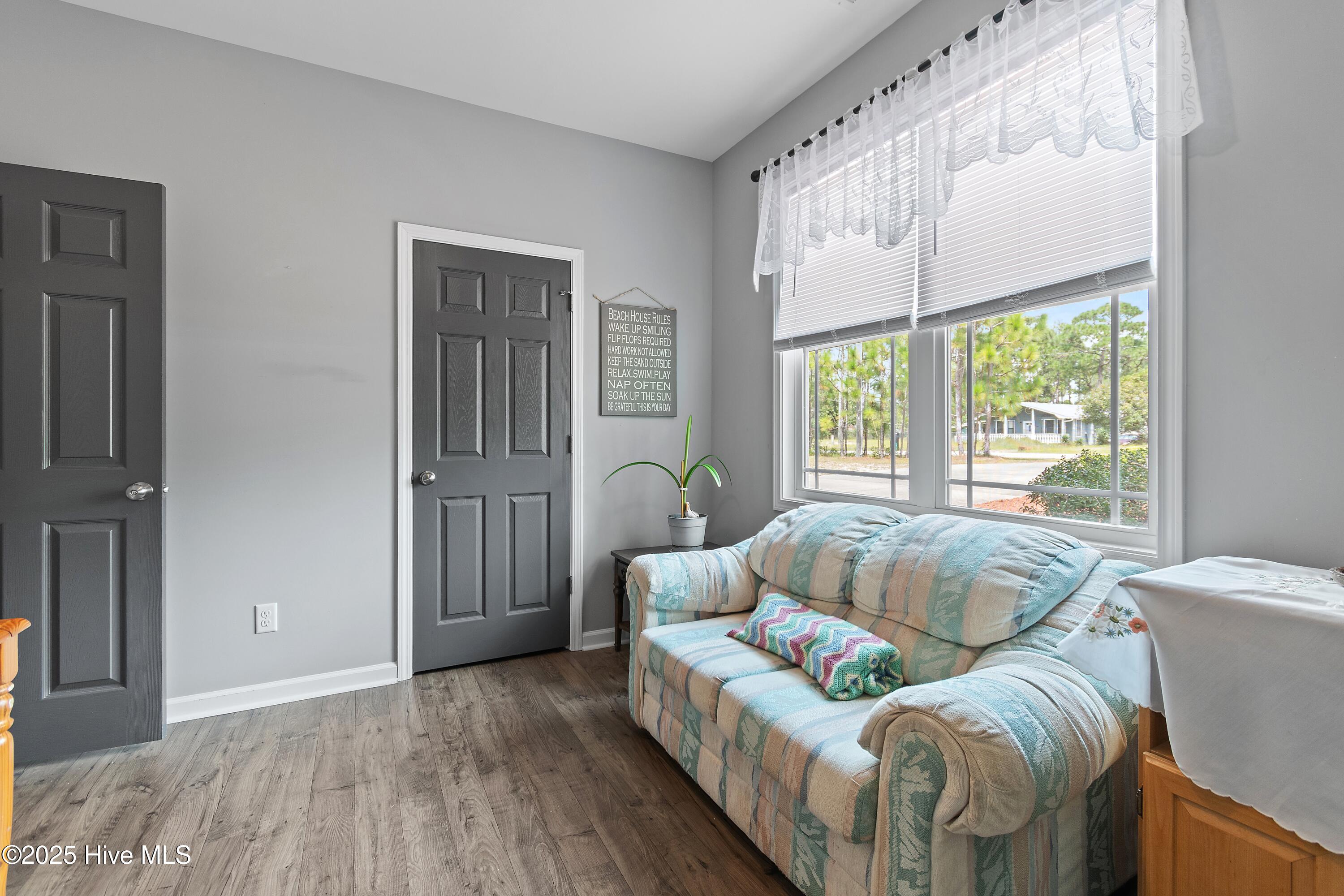 100527886 | Photo 21