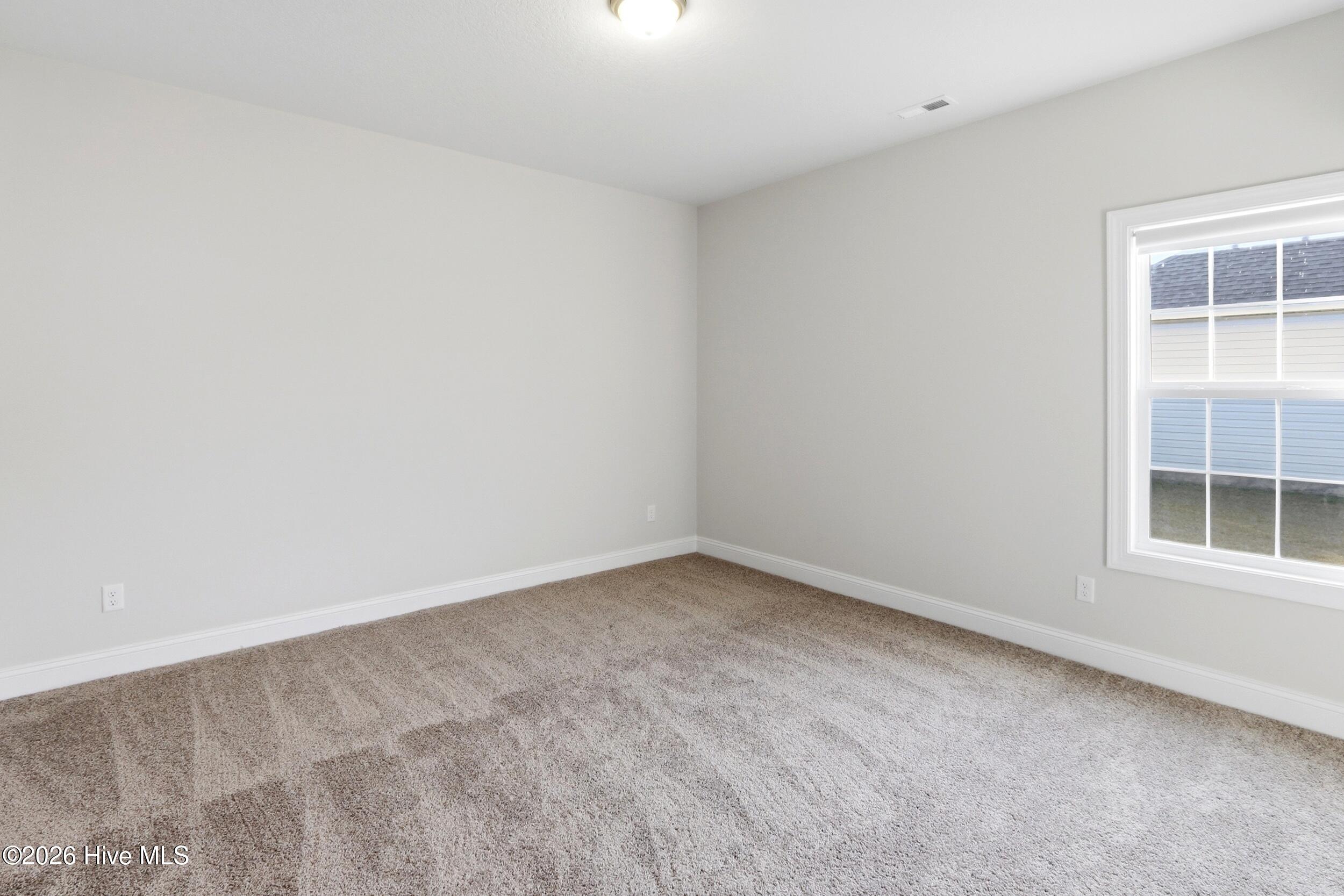 100569035 | Photo 27