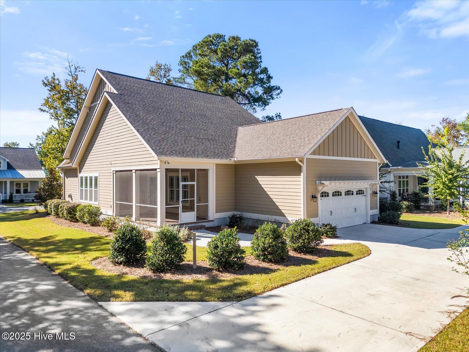 100536924 | Photo 40