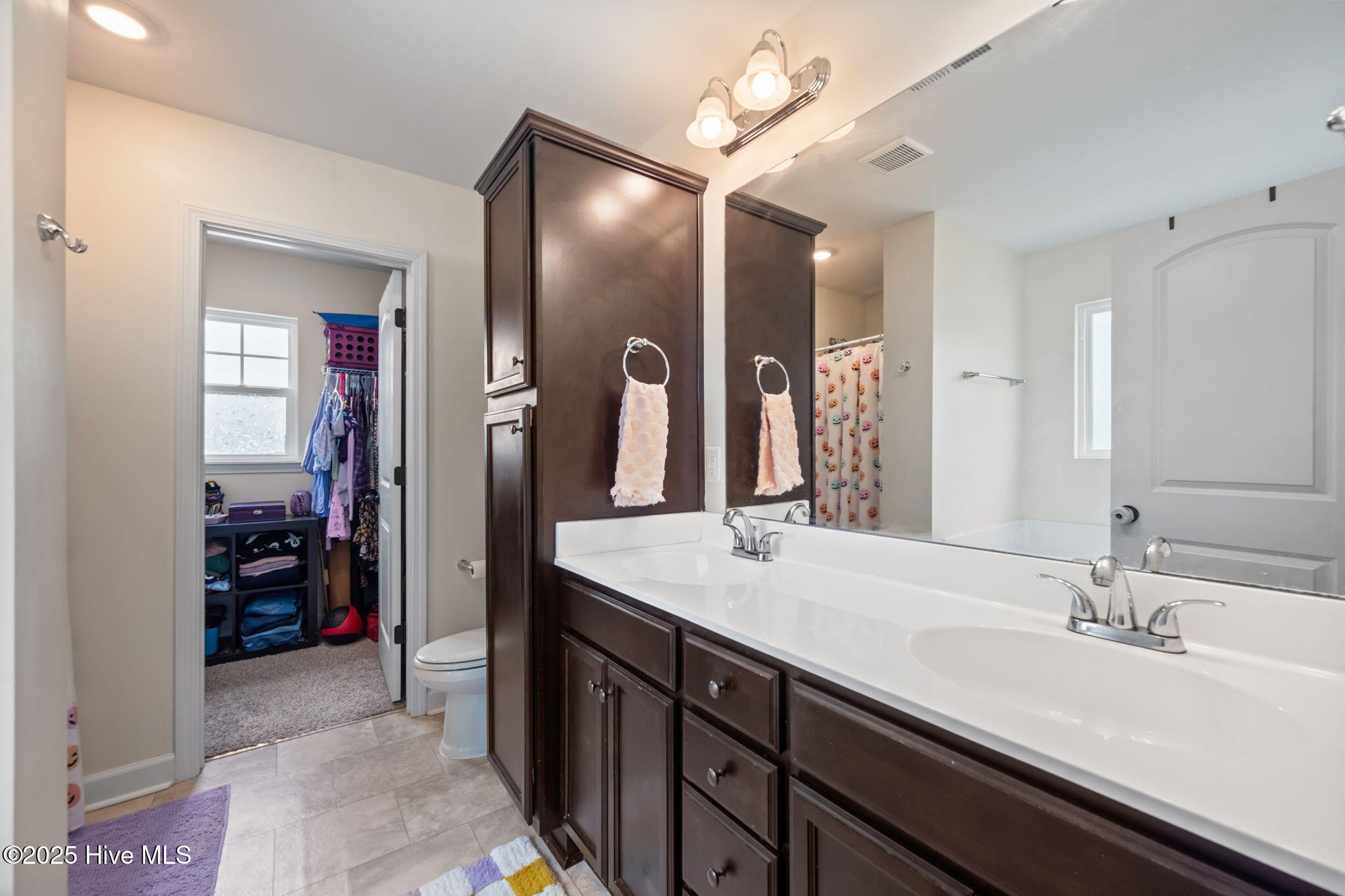 100534756 | Photo 29