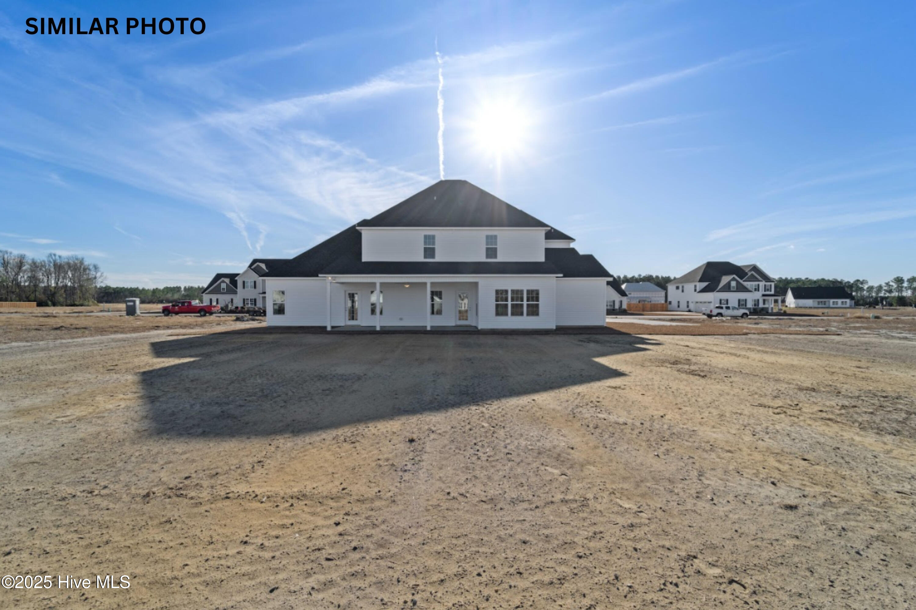 100530709 | Photo 42