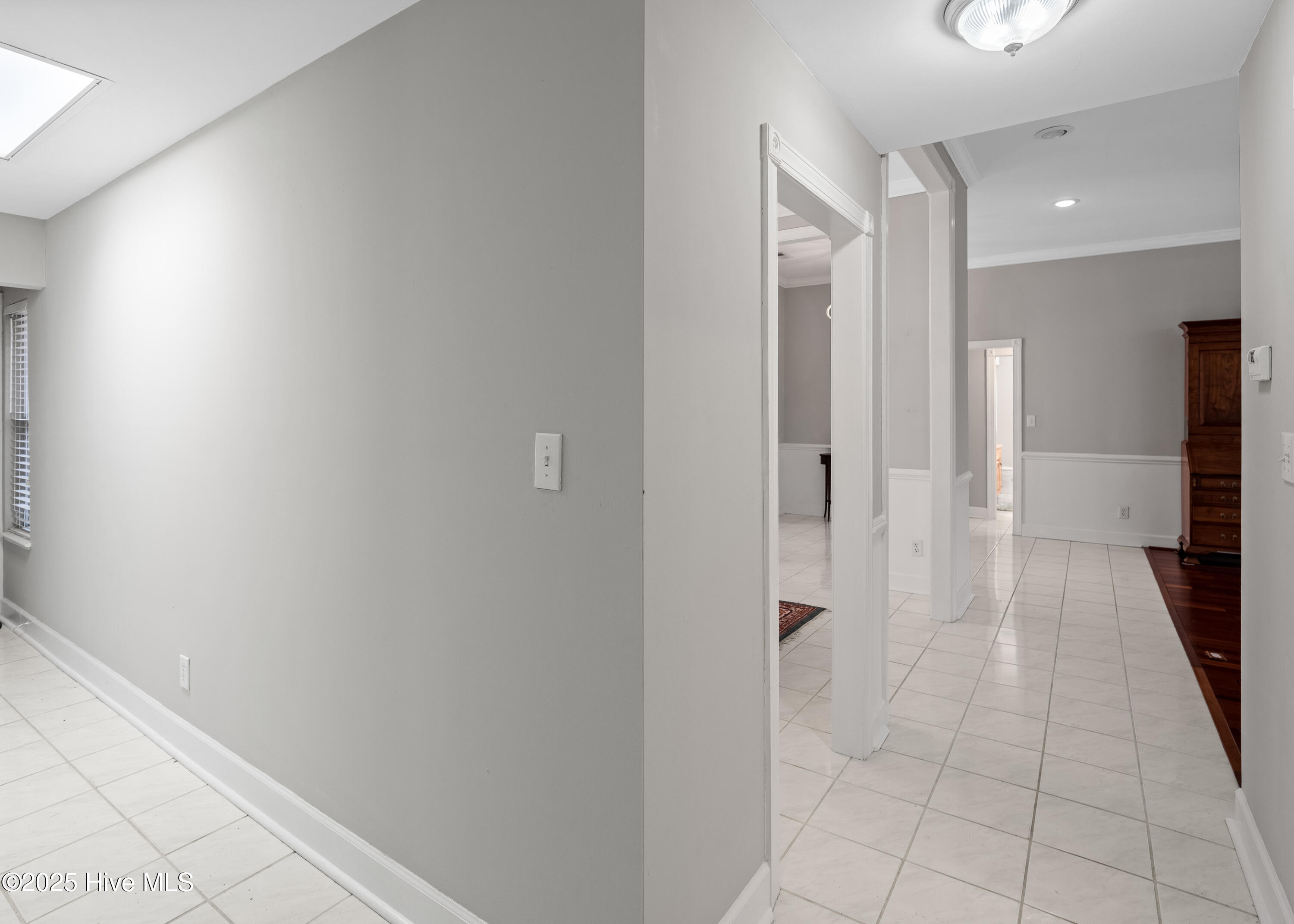 100543941 | Photo 43