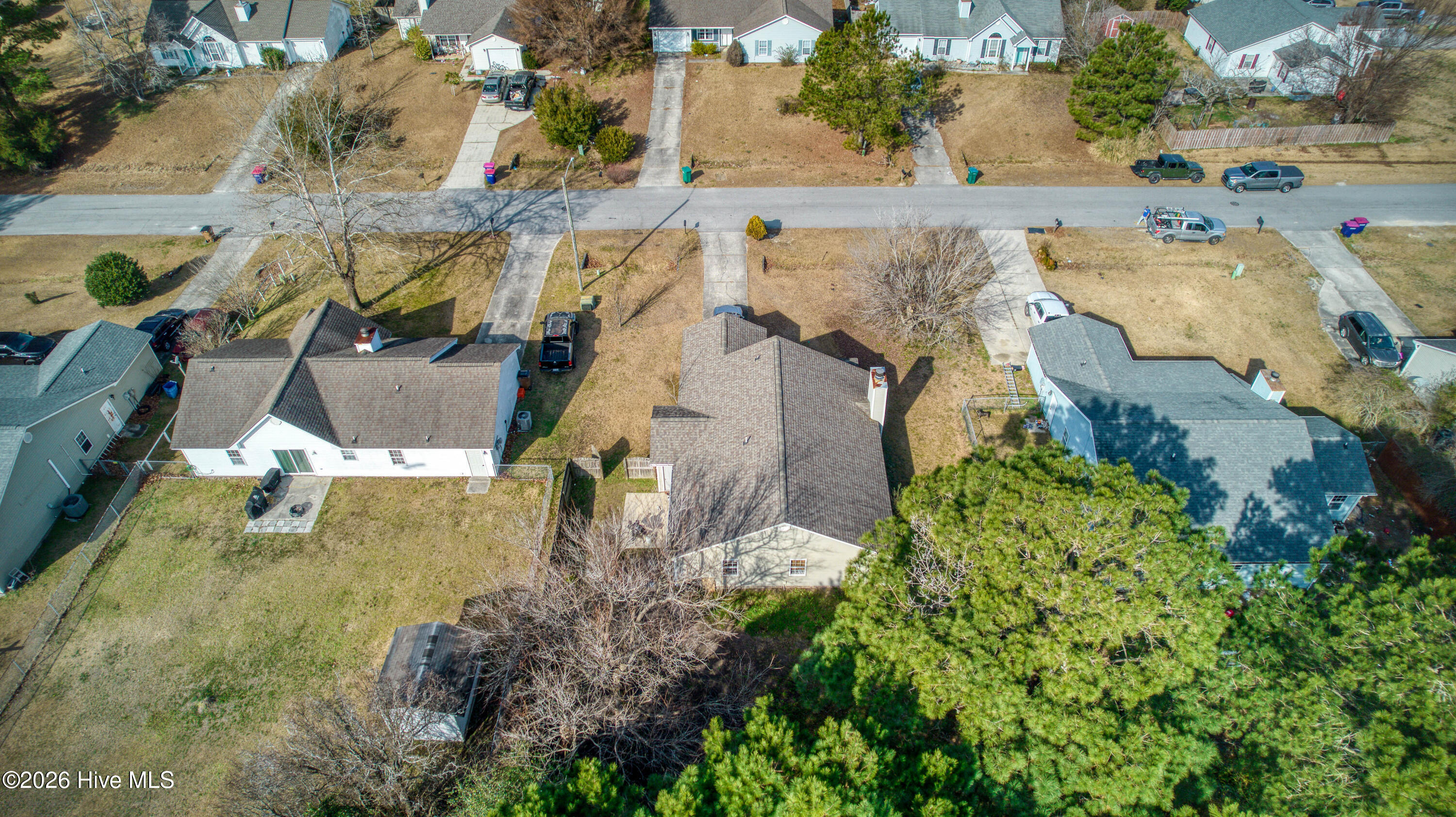 100548302 | Photo 24