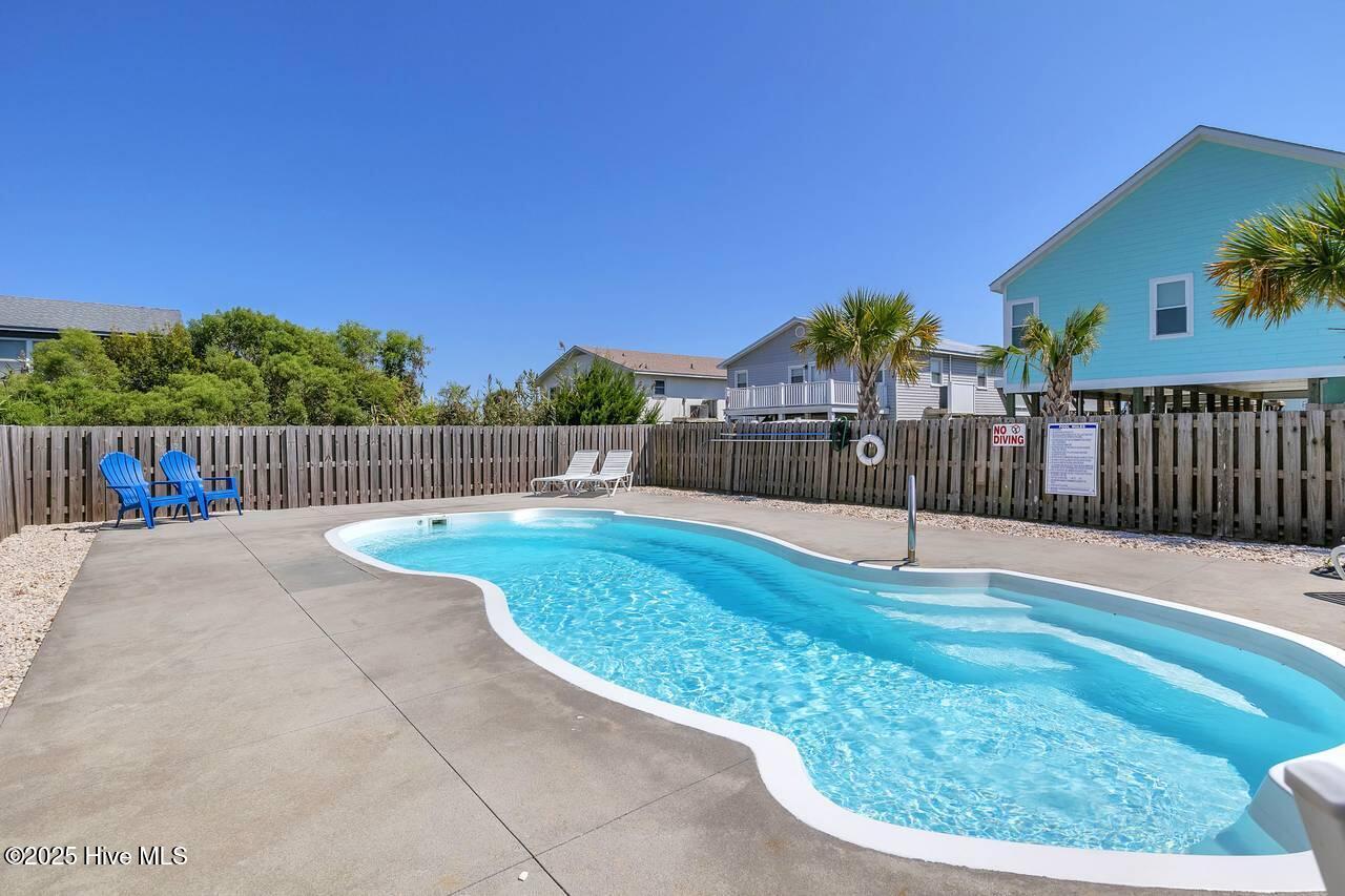 100543948 | Photo 70