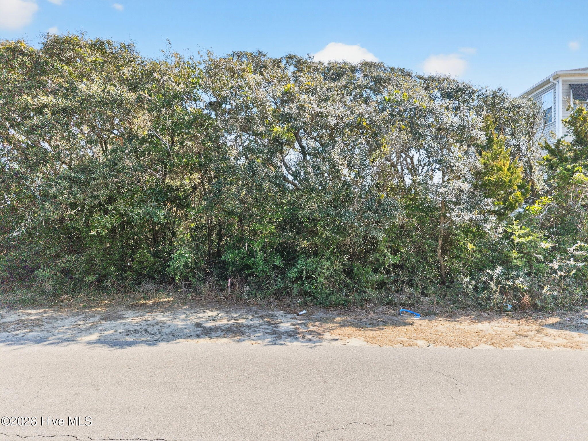 Homes for sale in Oak Island, NC | 118 Se 49Th St, Oak Island, NC 28465 | MLS# 100553915