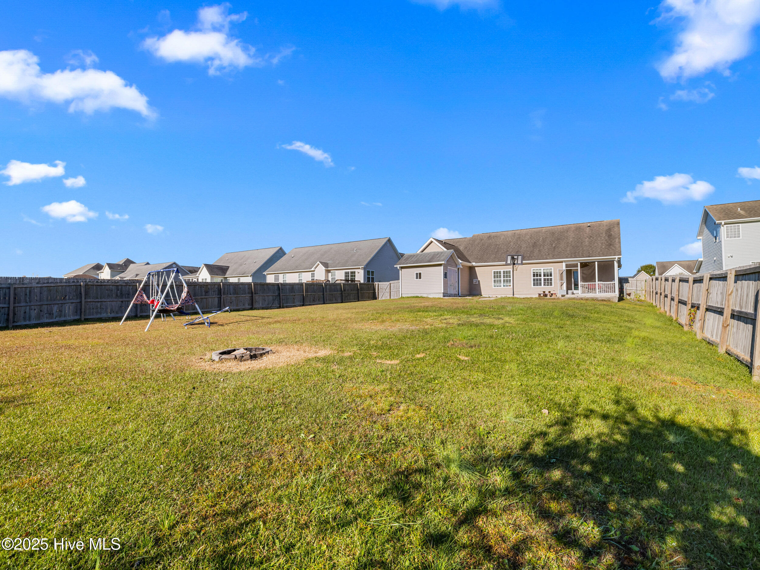 100536146 | Photo 28