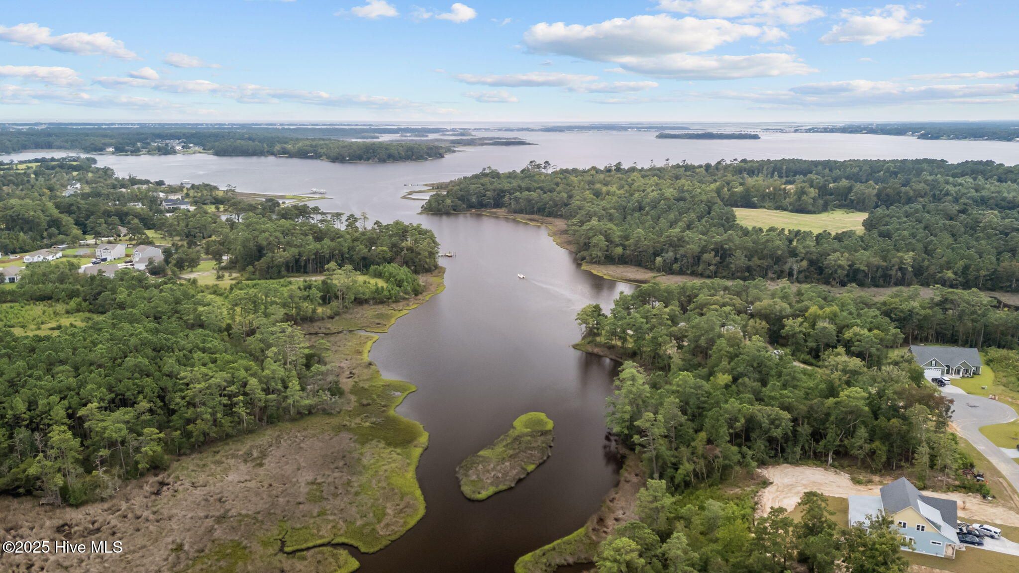 100526771 | Photo 41