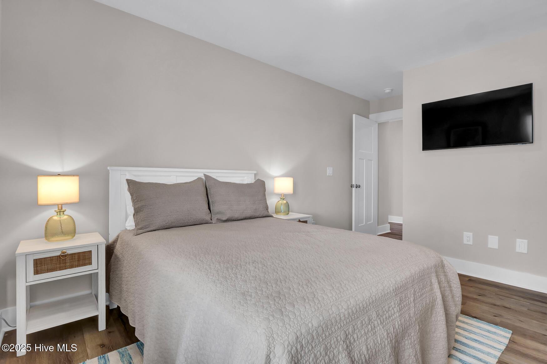 100544154 | Photo 55