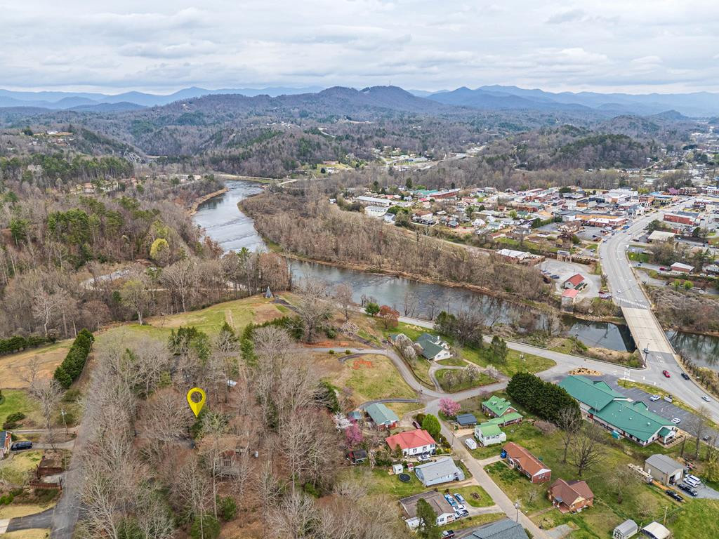 43 Hitchcock Street, Murphy, NC 28906 Listing Photo  67