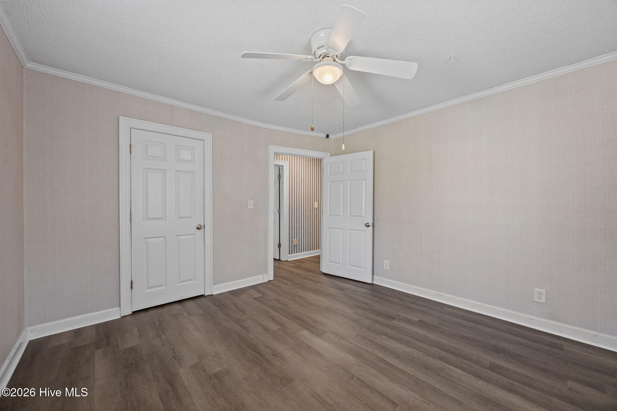 2882 Ivy Road, Greenville, NC, 27858