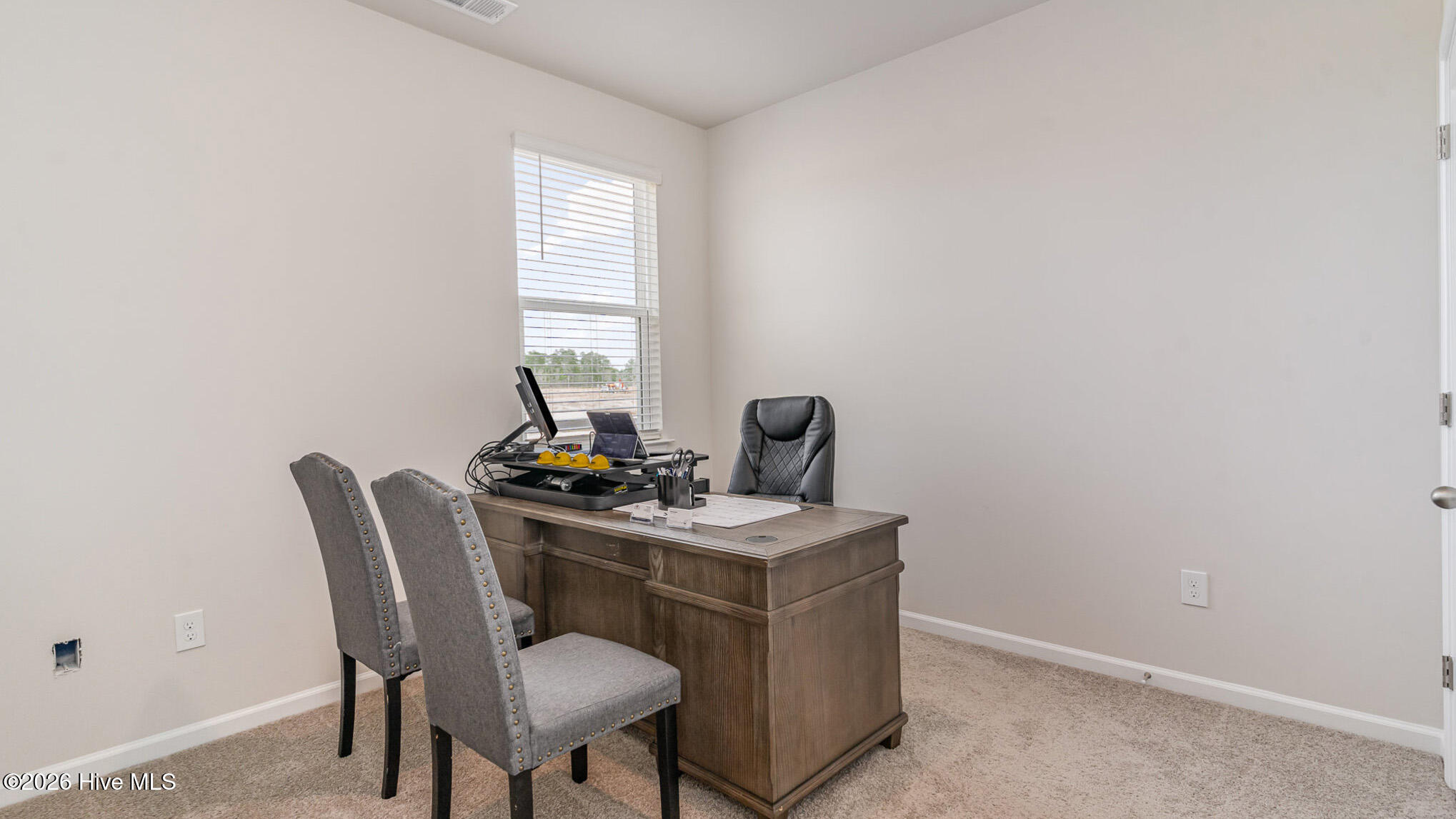 100552123 | Photo 22