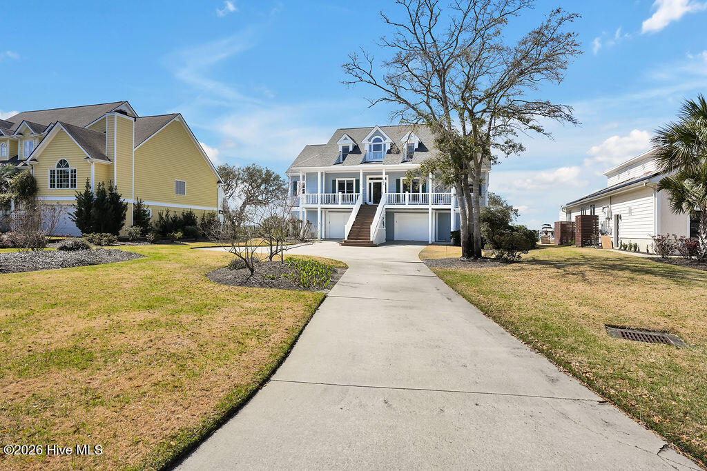 100563710 | Photo 10