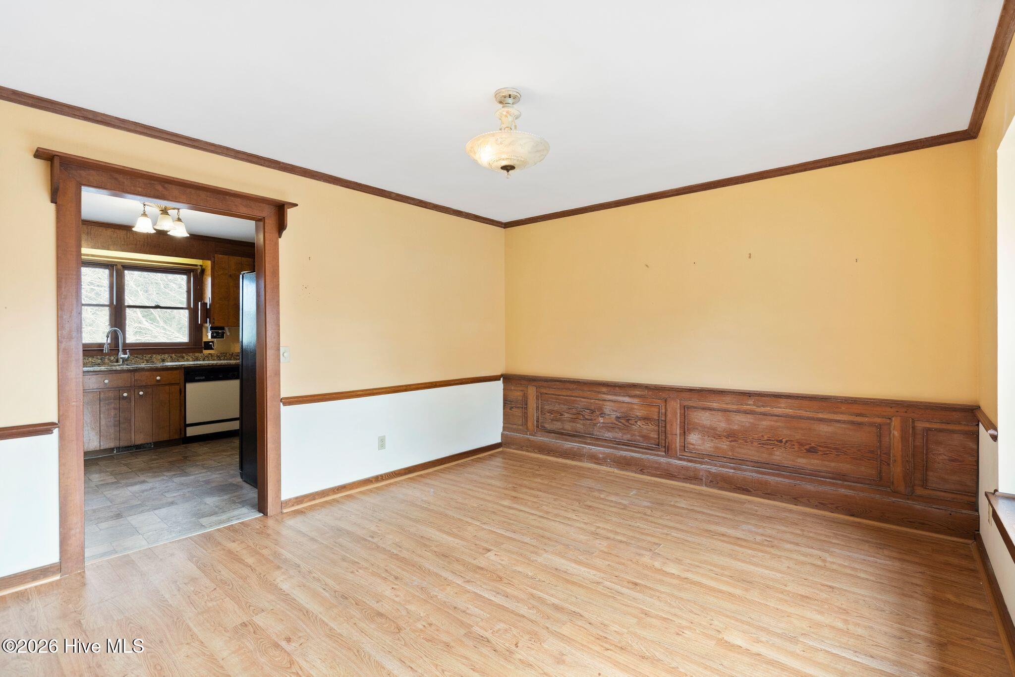 100555910 | Photo 29