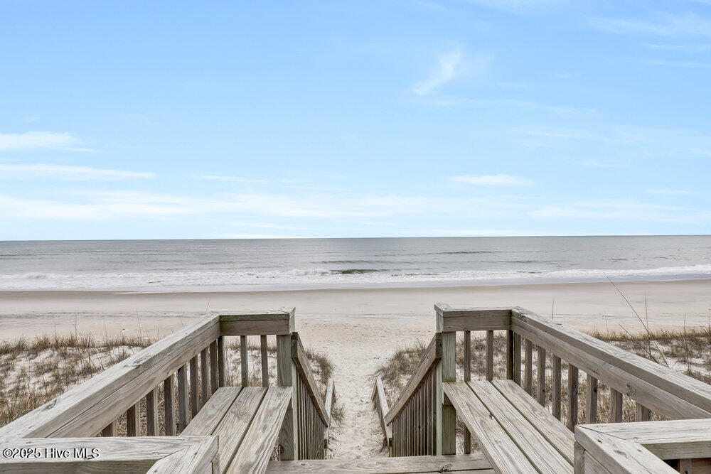 100543816 | Photo 17