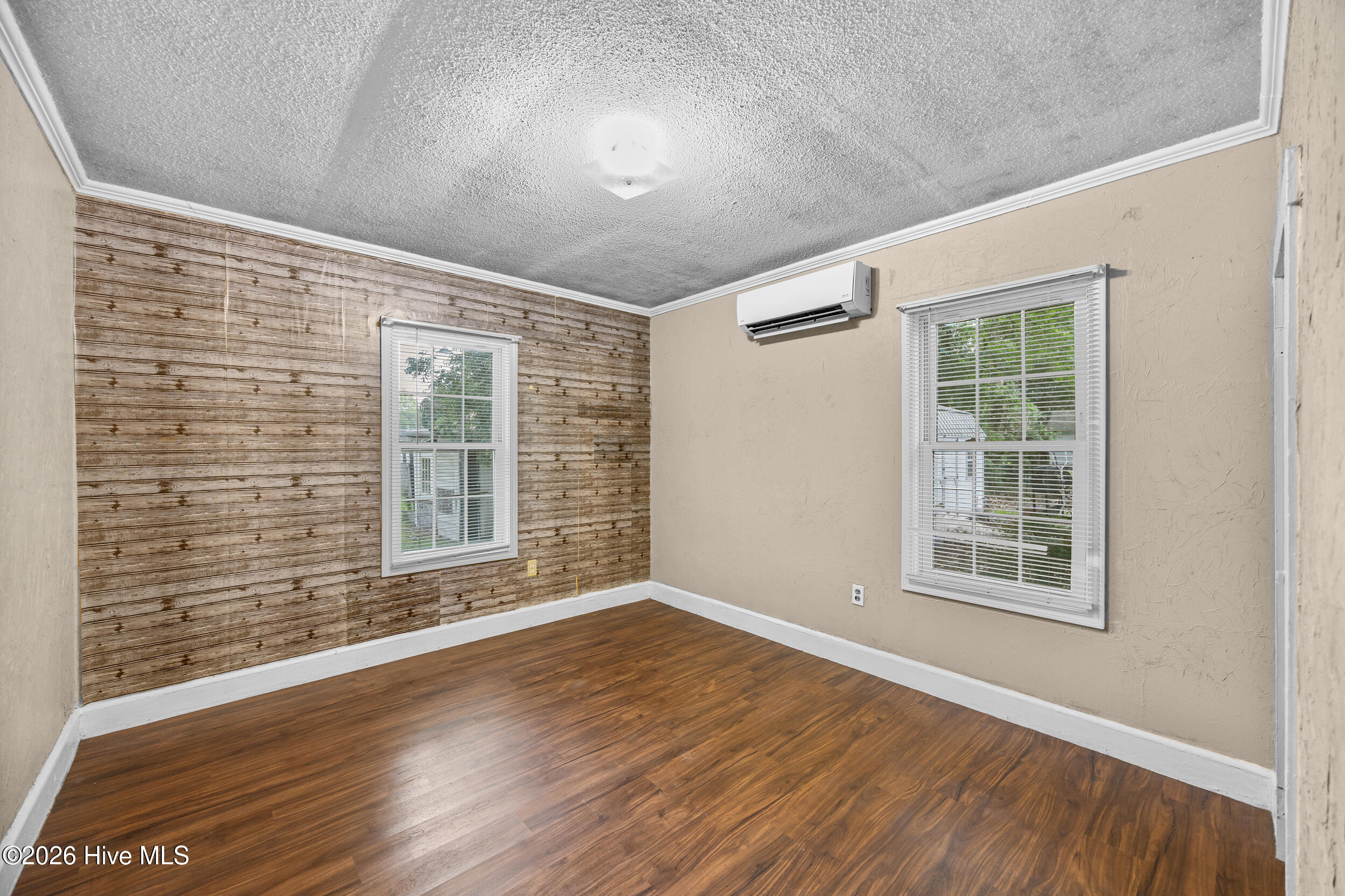 2nd image of 209 W Bridges St, Burgaw, NC 28425 | MLS# 100593988