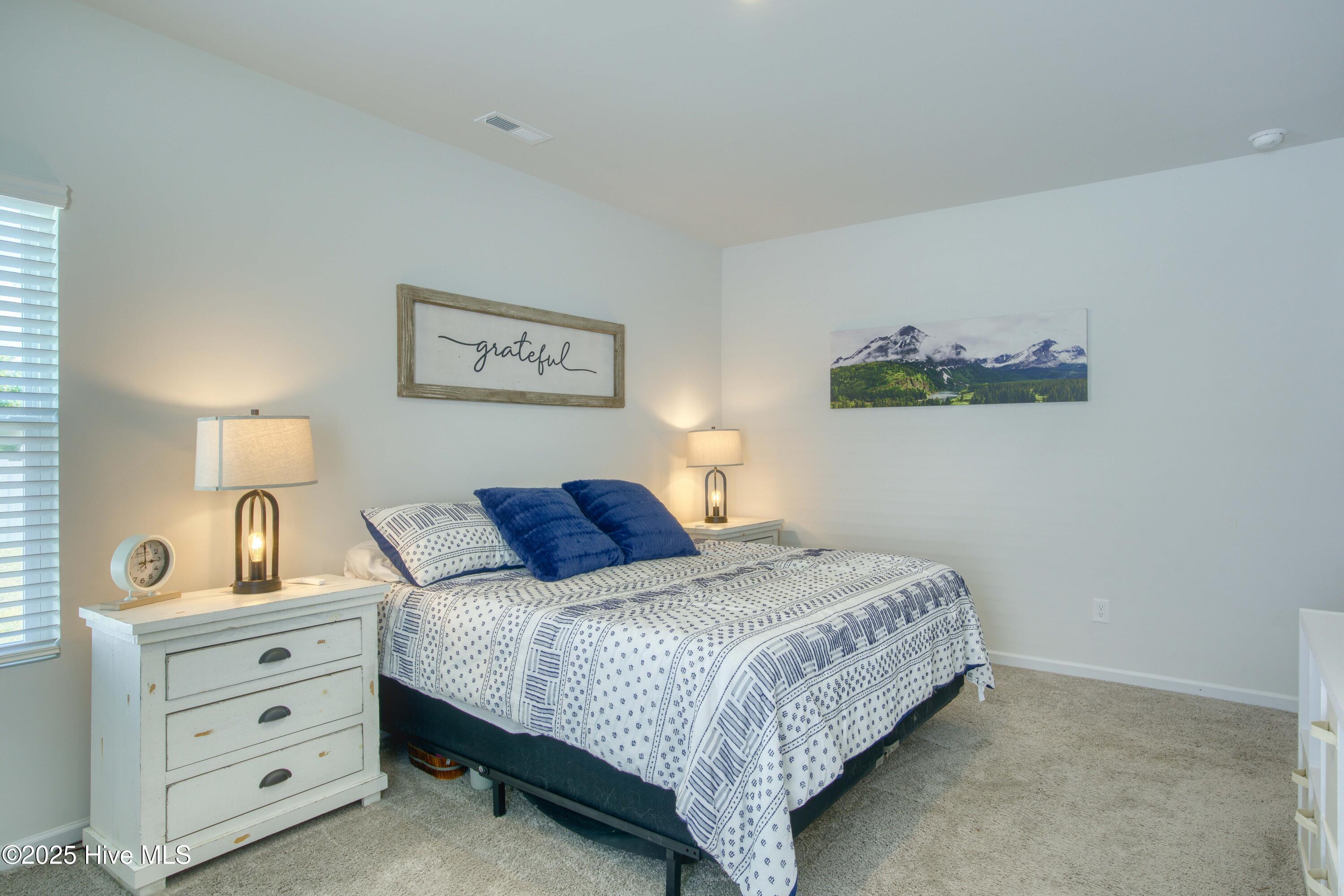 100529140 | Photo 15