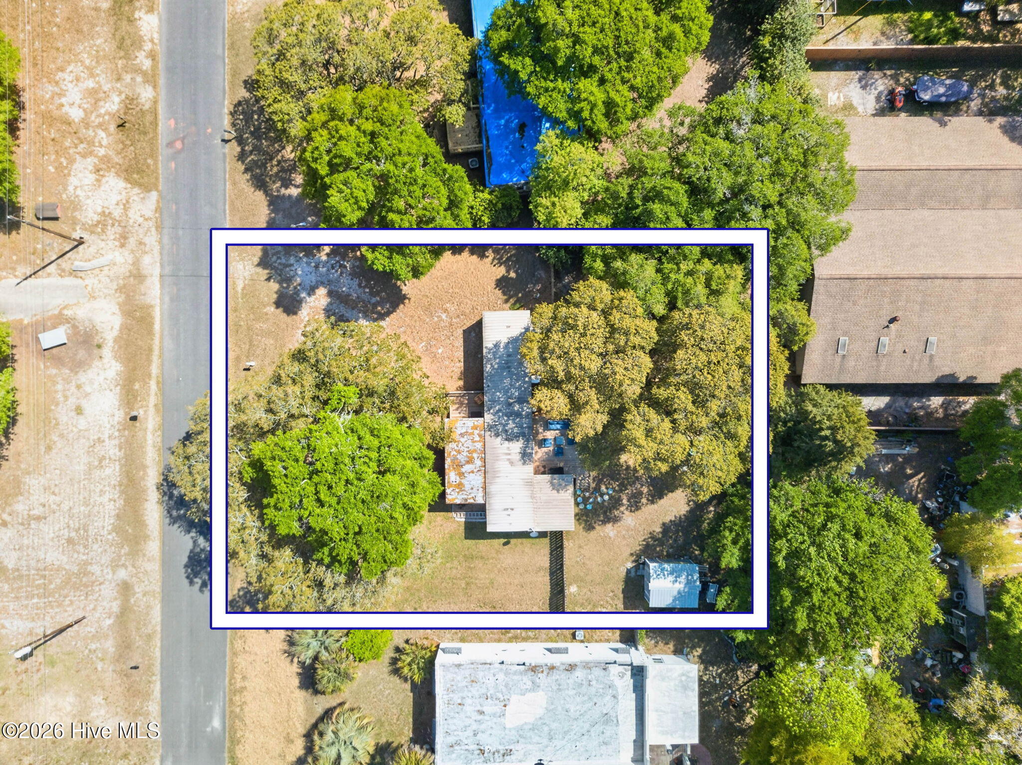 100567850 | Photo 39