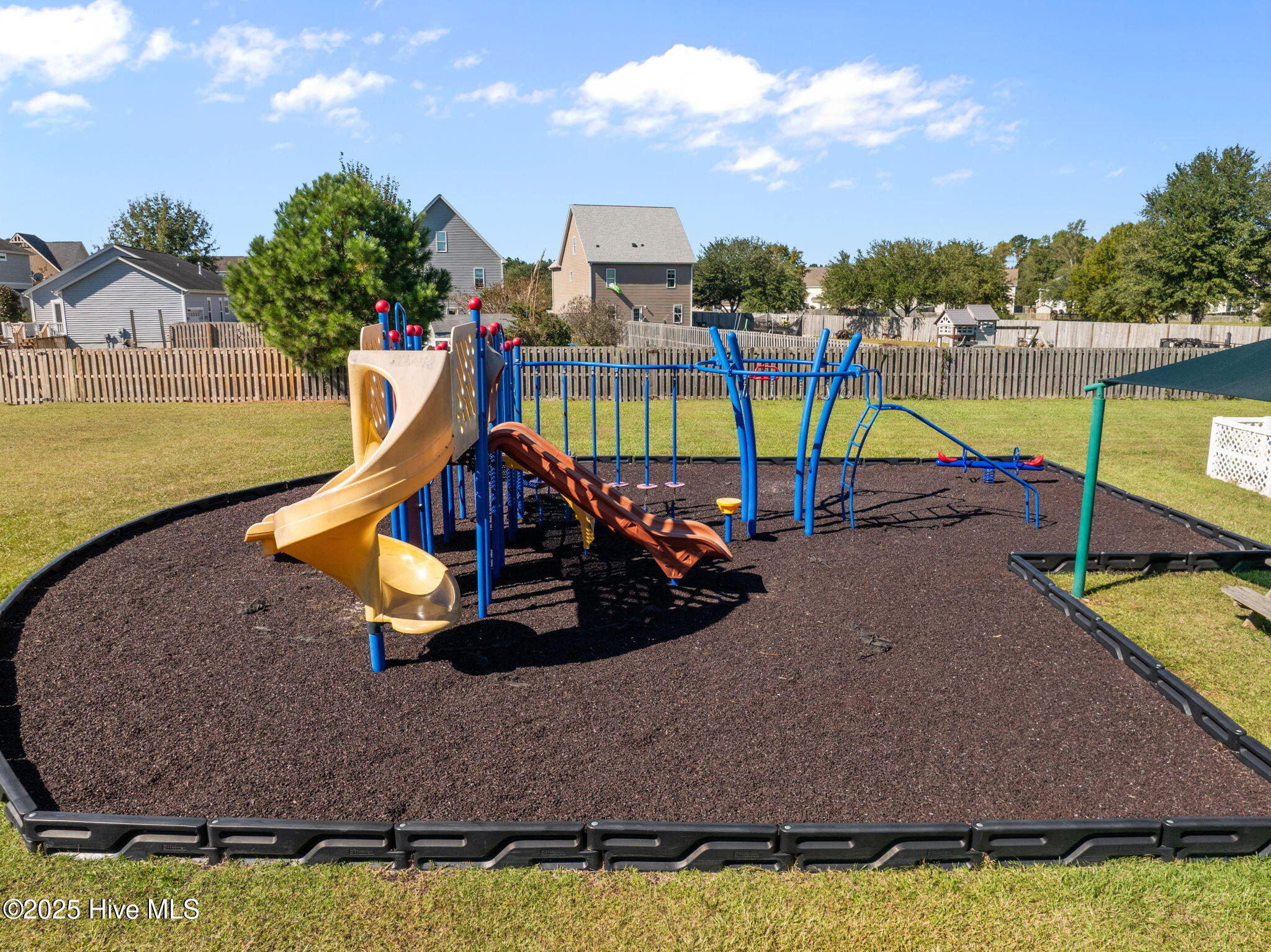 100536269 | Photo 54