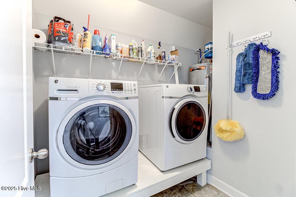 1086 Bridgeport Way, Leland, NC 28451 – photo 22: Laundry Room